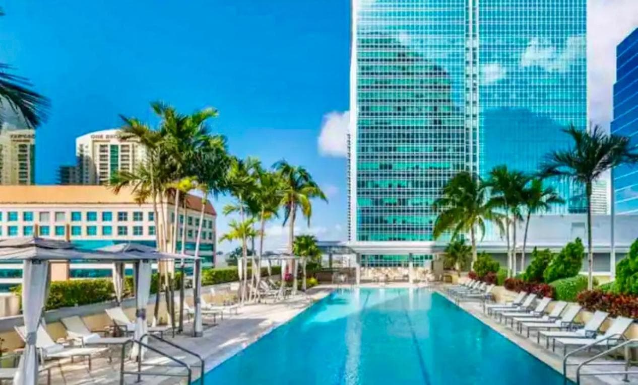 Brickell Floor 31 AKA- Sea View by Palermo Home Miami — 3