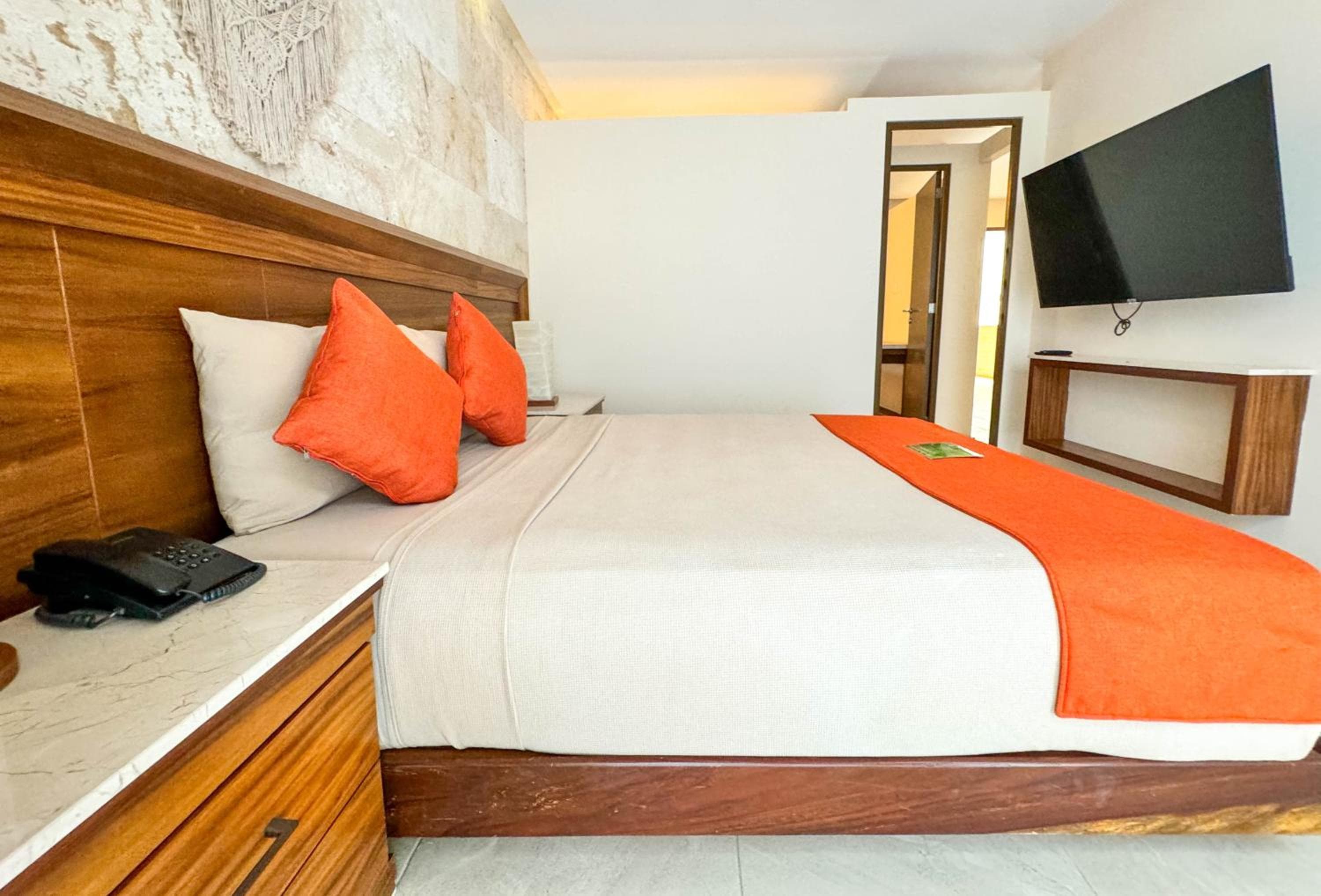 Grand Fifty Suites — 22