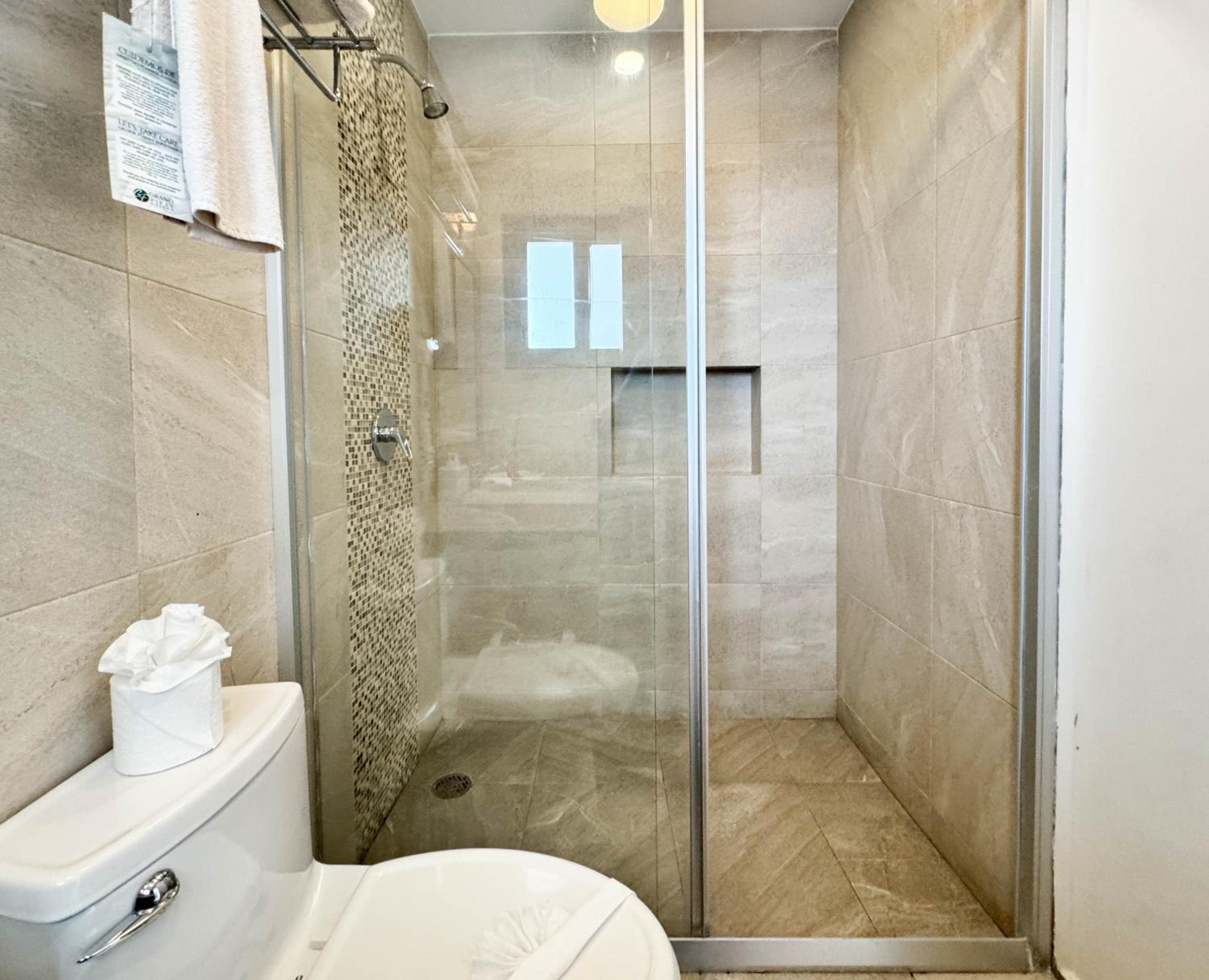 Grand Fifty Suites — 6