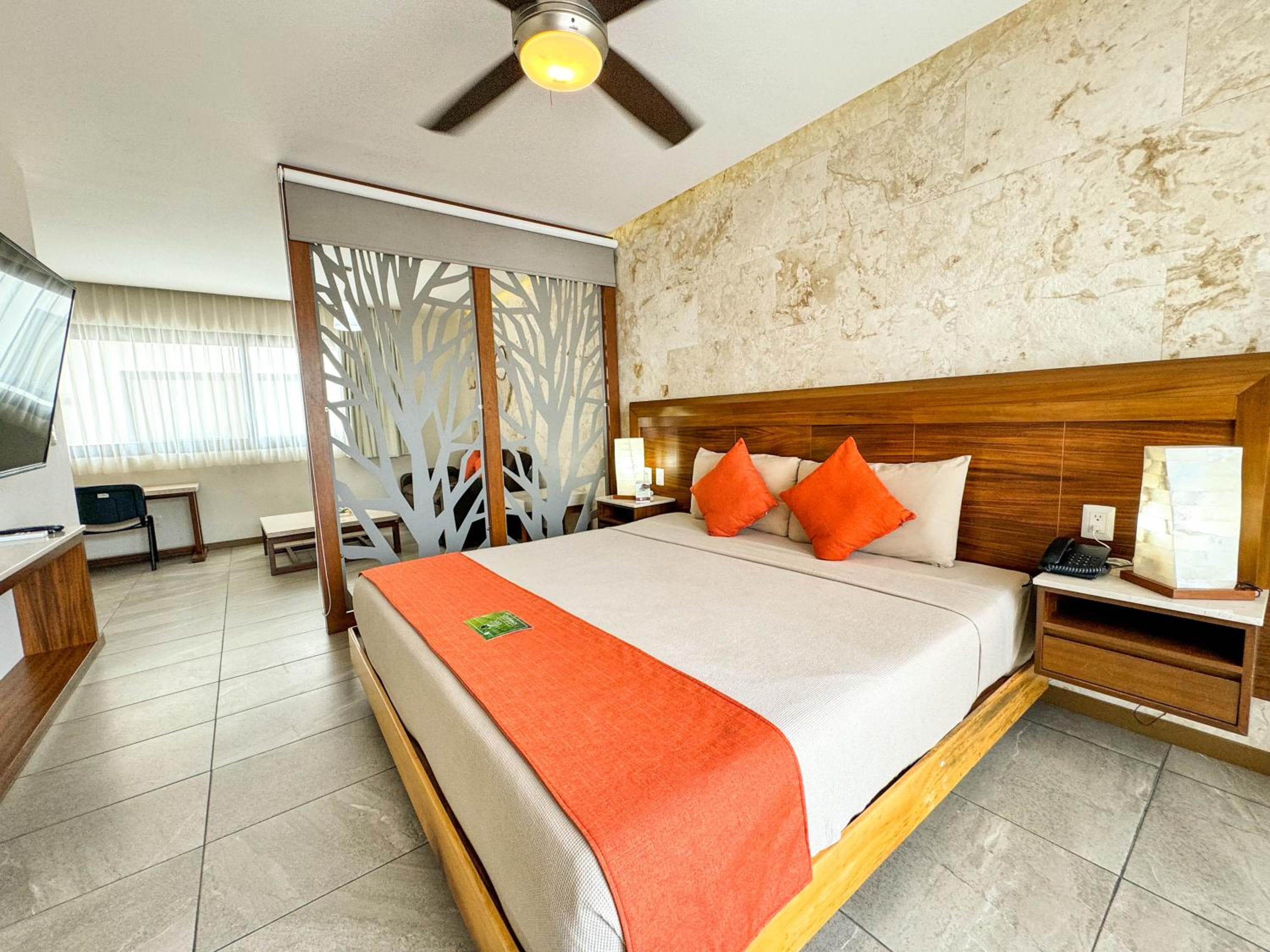 Grand Fifty Suites — 18
