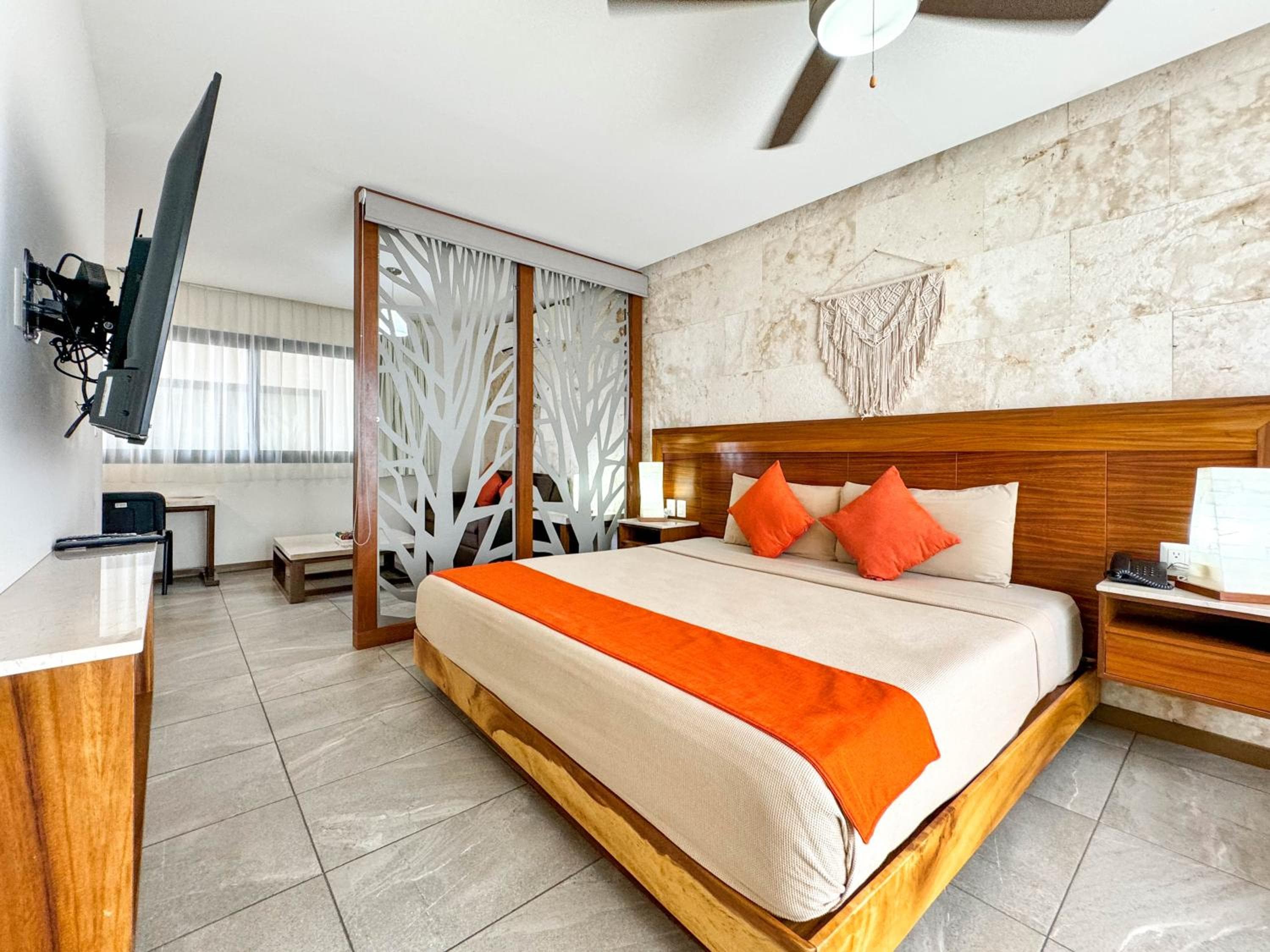 Grand Fifty Suites — 3