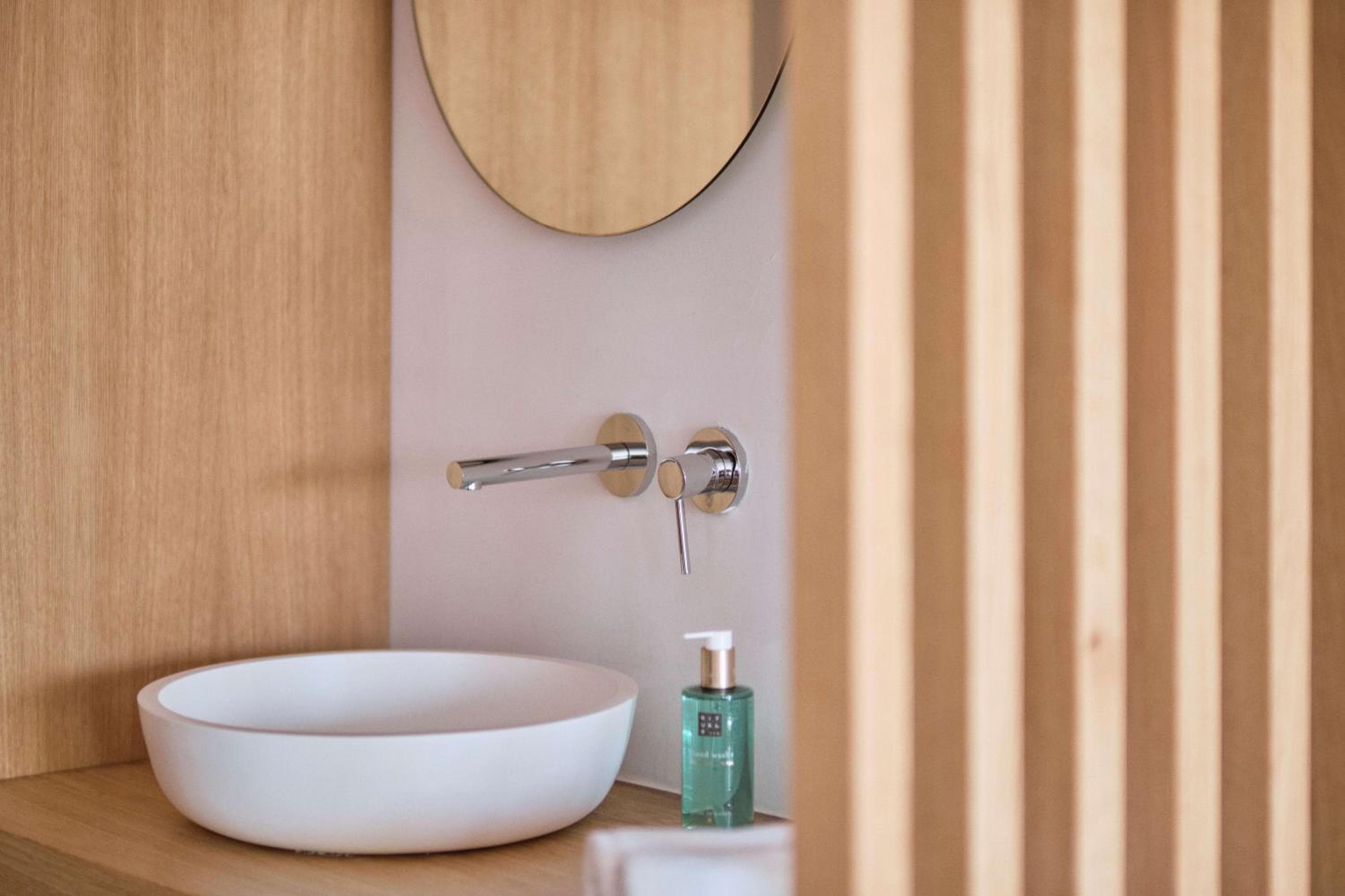 Las Gaviotas Suites Hotel & Spa — 6