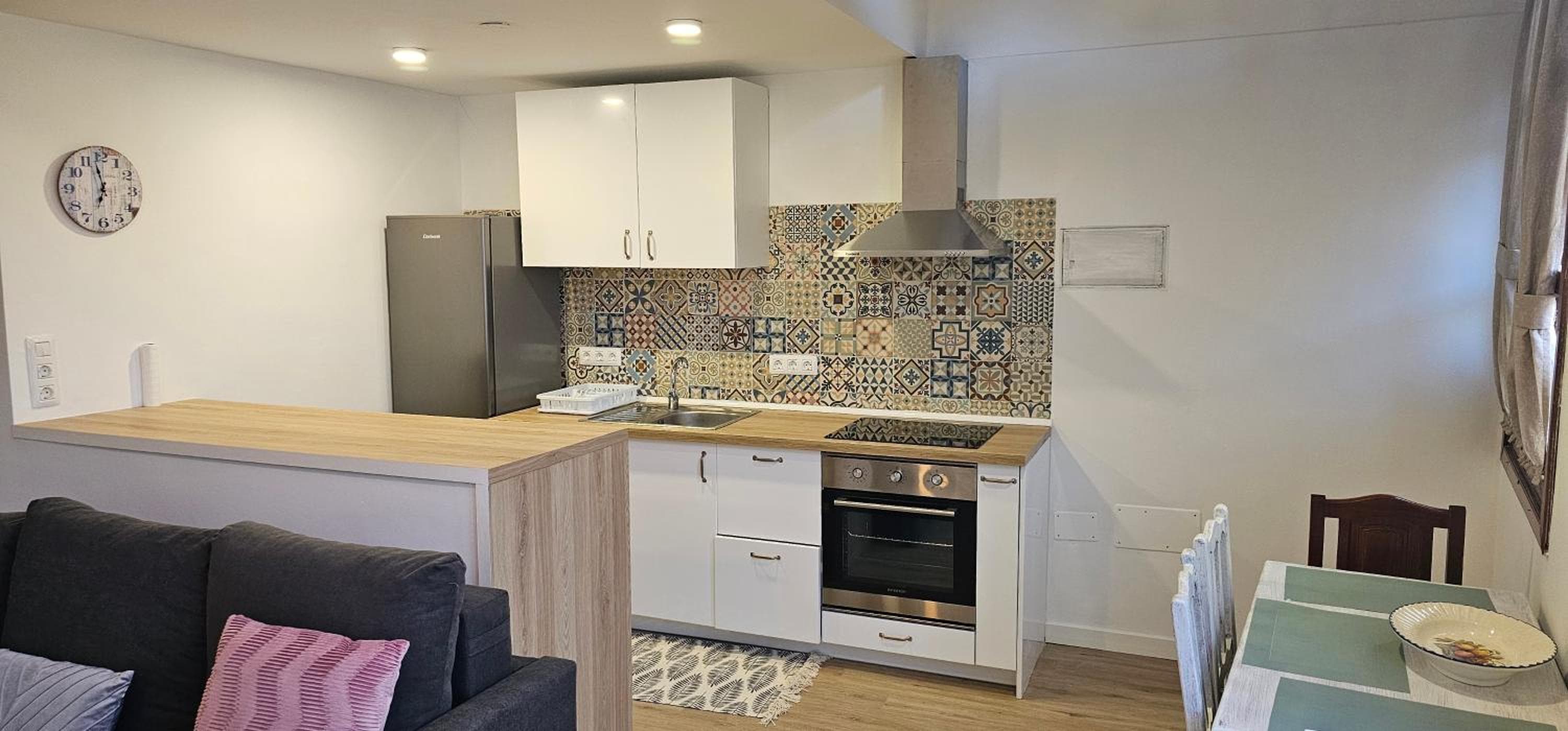 APARTMENT IN THE CENTER OF THE OLD TOWN. — 5