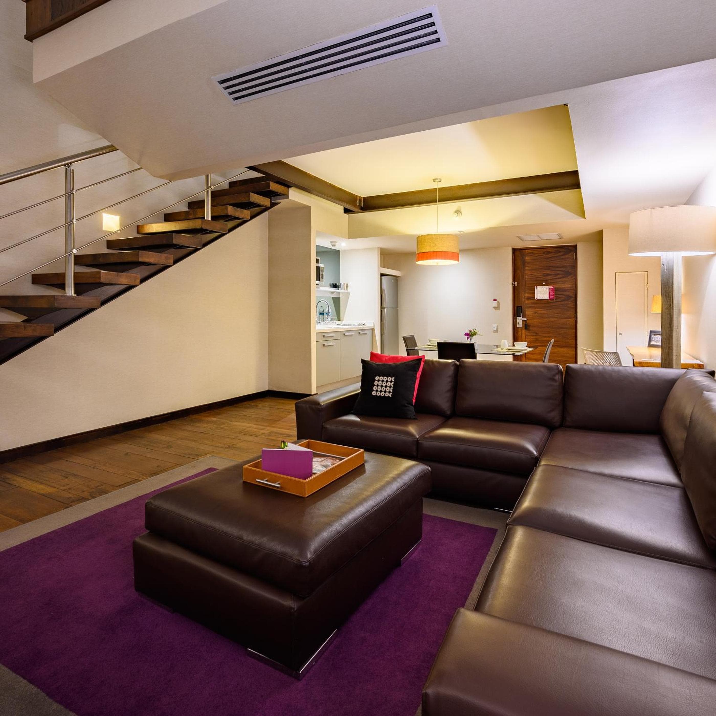 Las Suites Campos Eliseos — 11