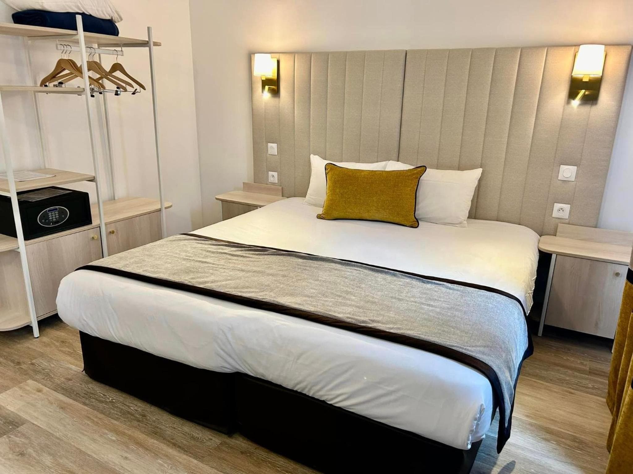 Hôtel Derby Eiffel — 12