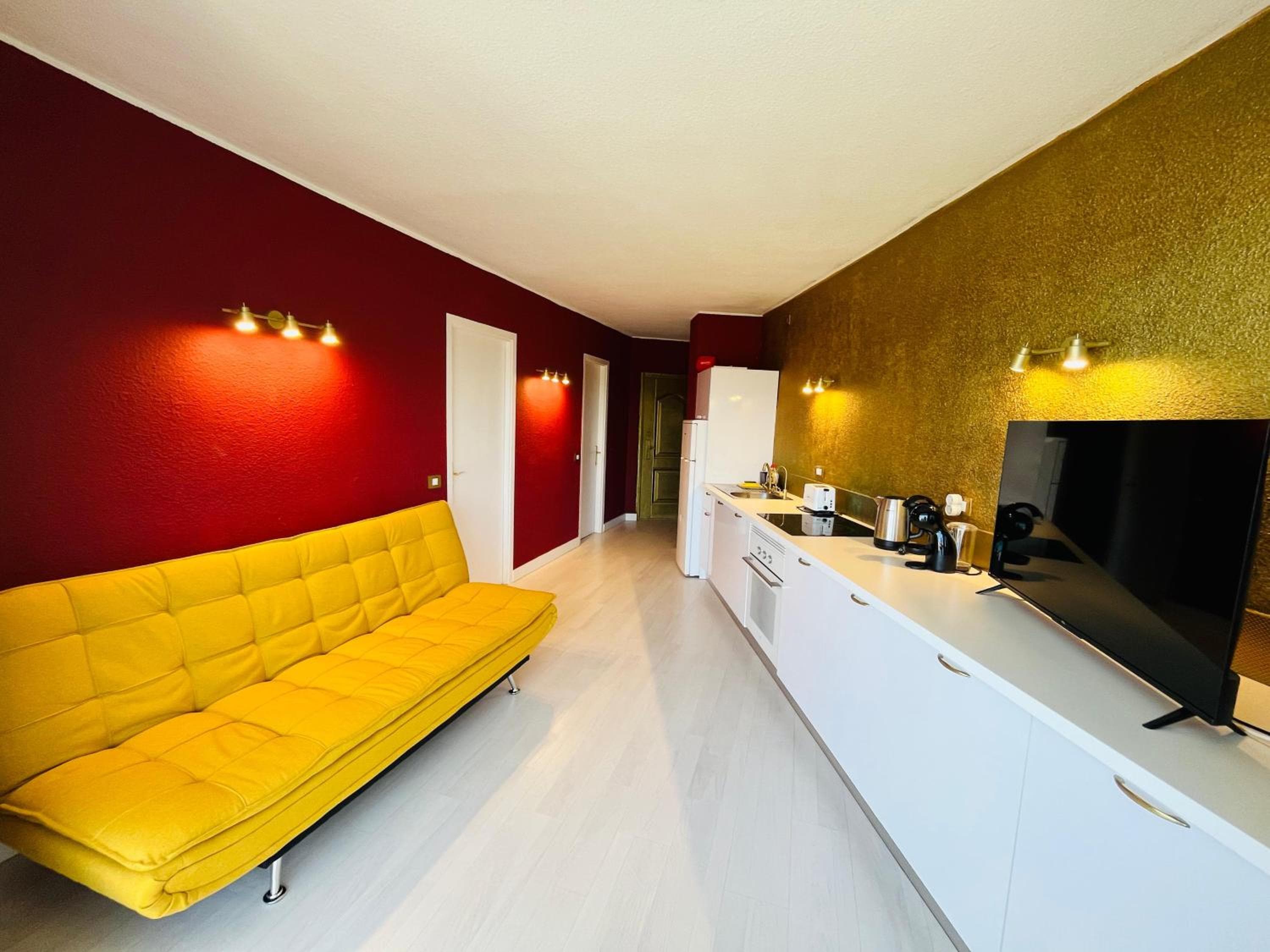 Honey place — 1