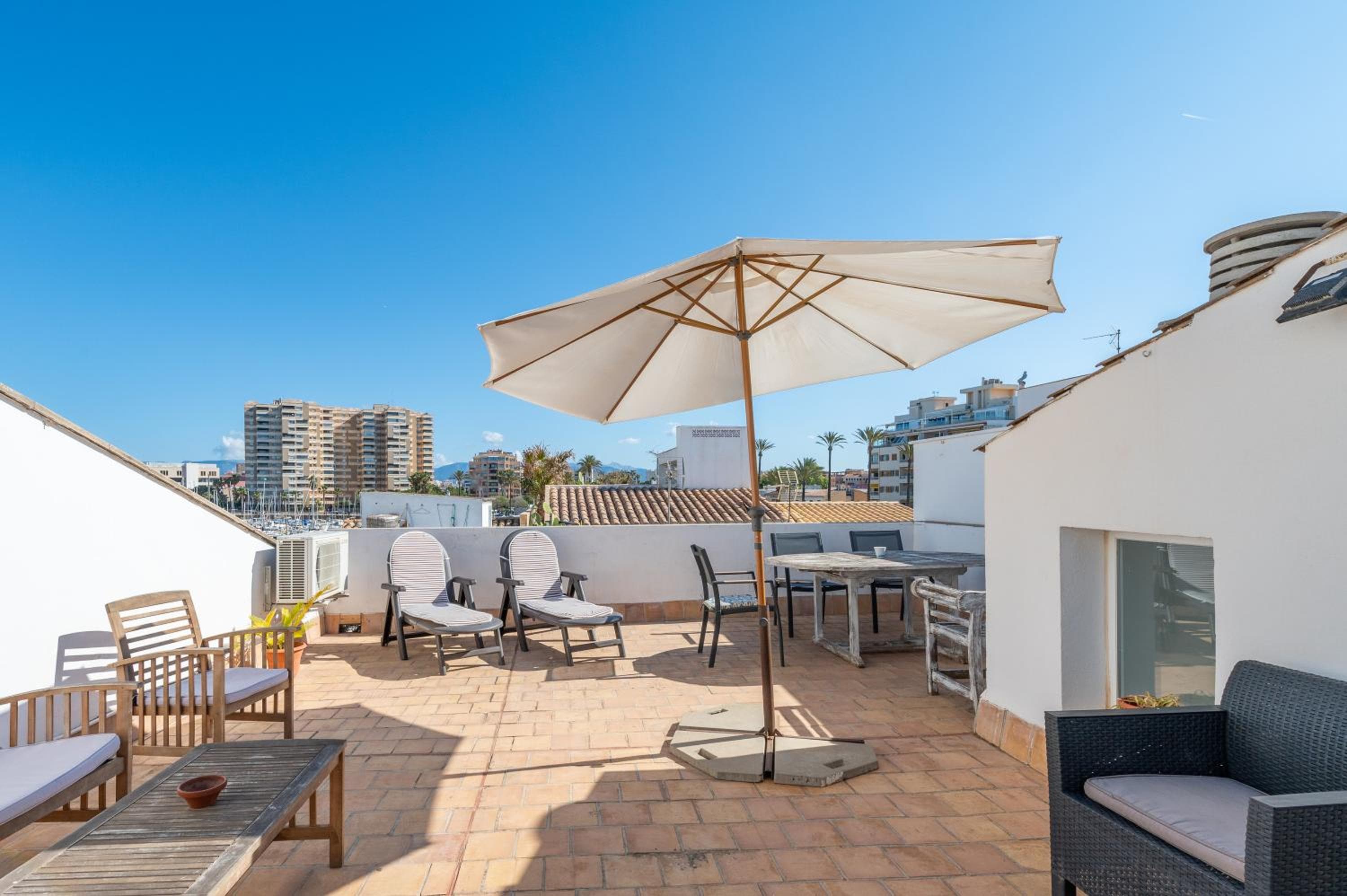 Can Marineta -> Hotel Can Marineta — 16
