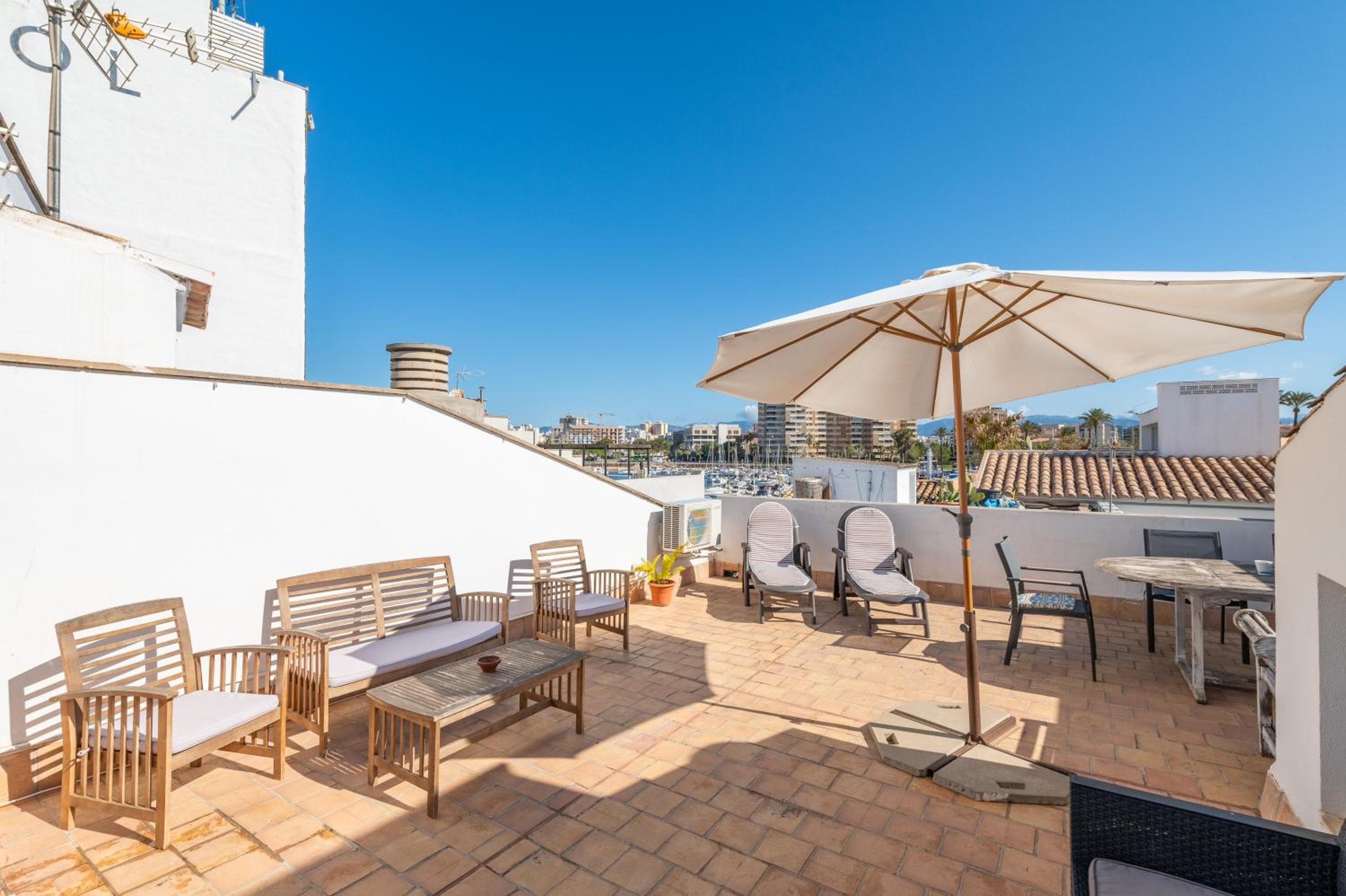 Can Marineta -> Hotel Can Marineta — 25