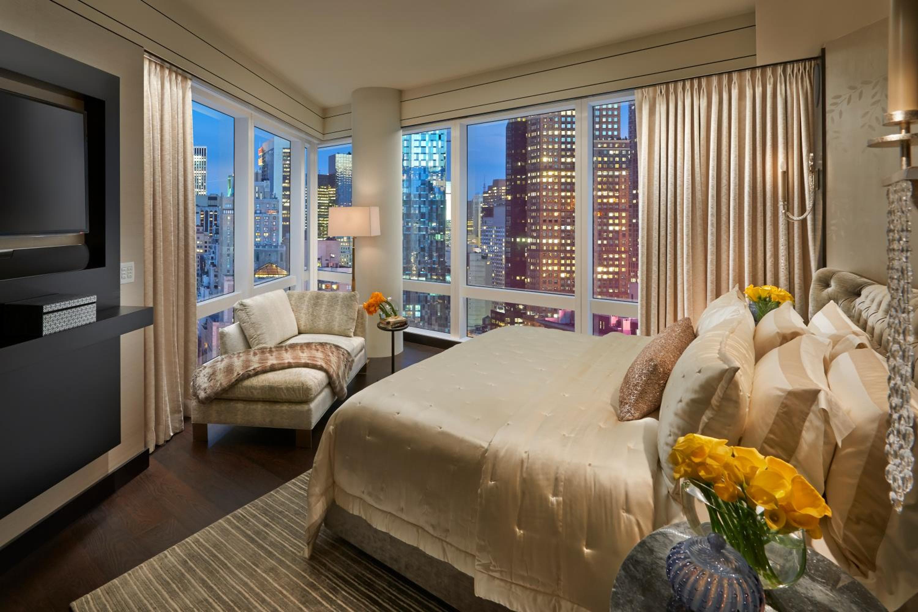 Mandarin Oriental, New York — 25