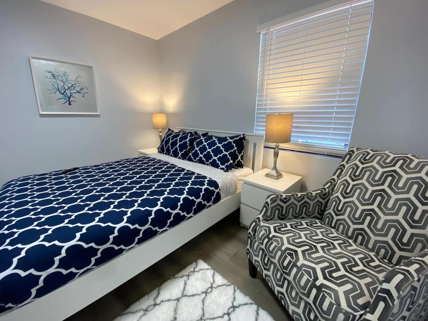 Rachaels Upscale 3 Bedrooms Luxury Home — 26
