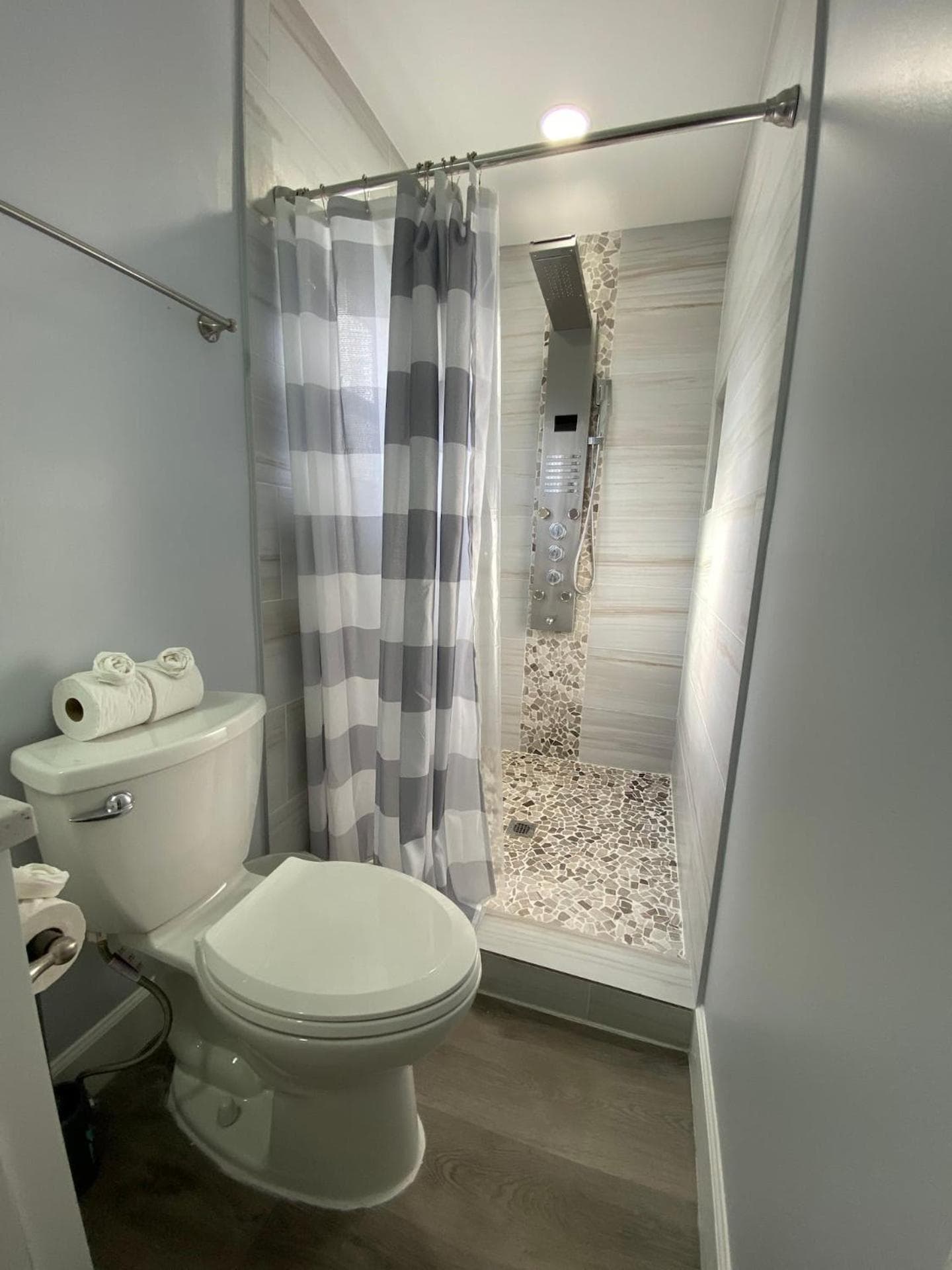 Rachaels Upscale 3 bedrooms Luxury Home — 20