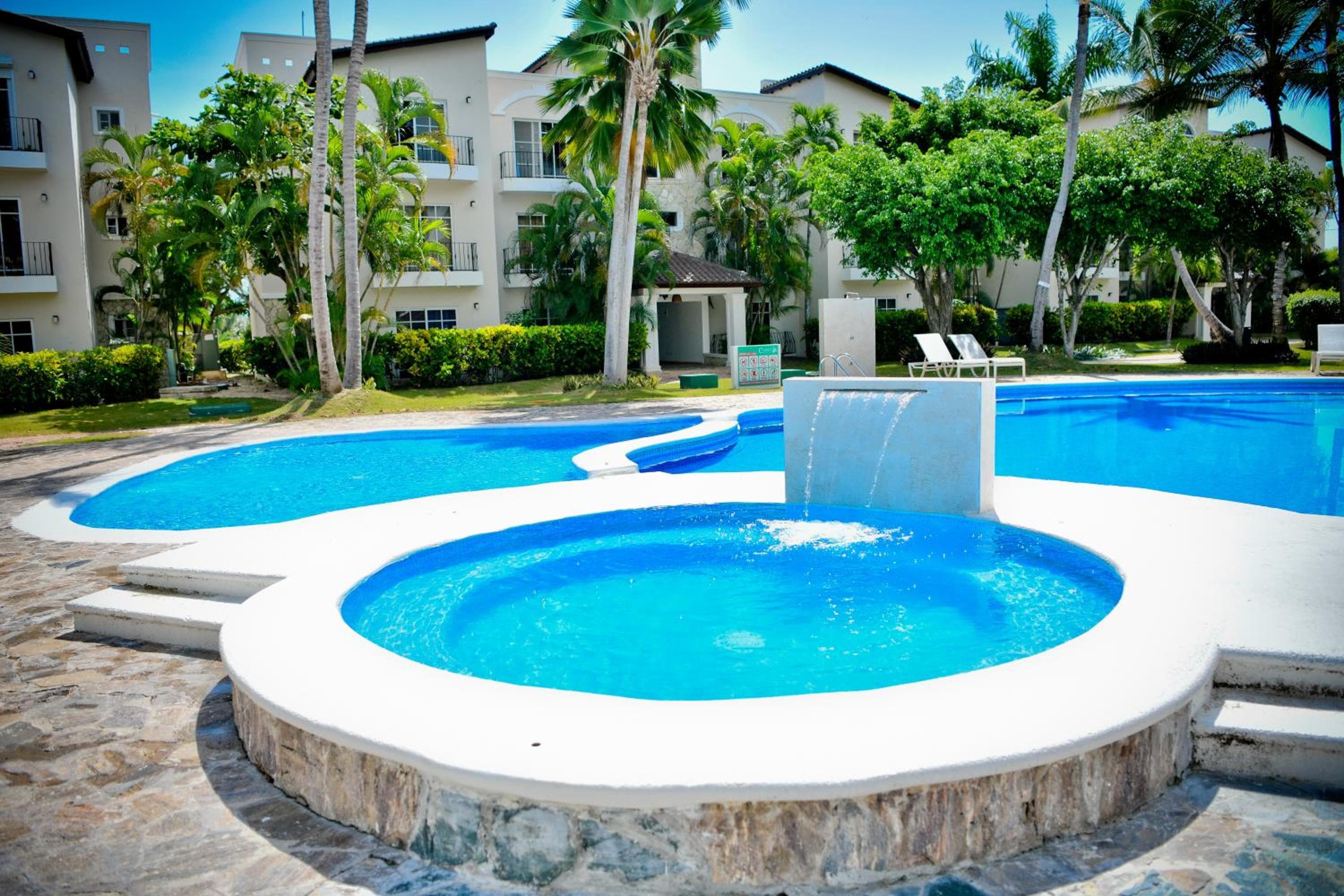 White Sands Punta Cana - Pool-Jacuzzi — 2