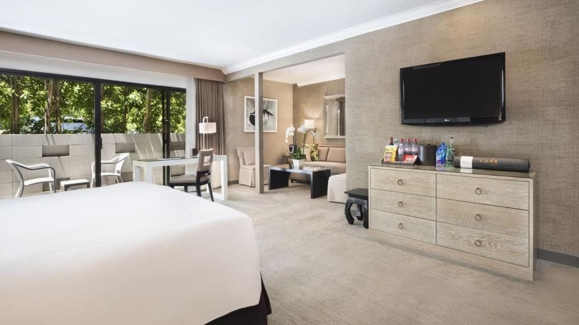 Hotel di lusso sul Sunset Boulevard — 19