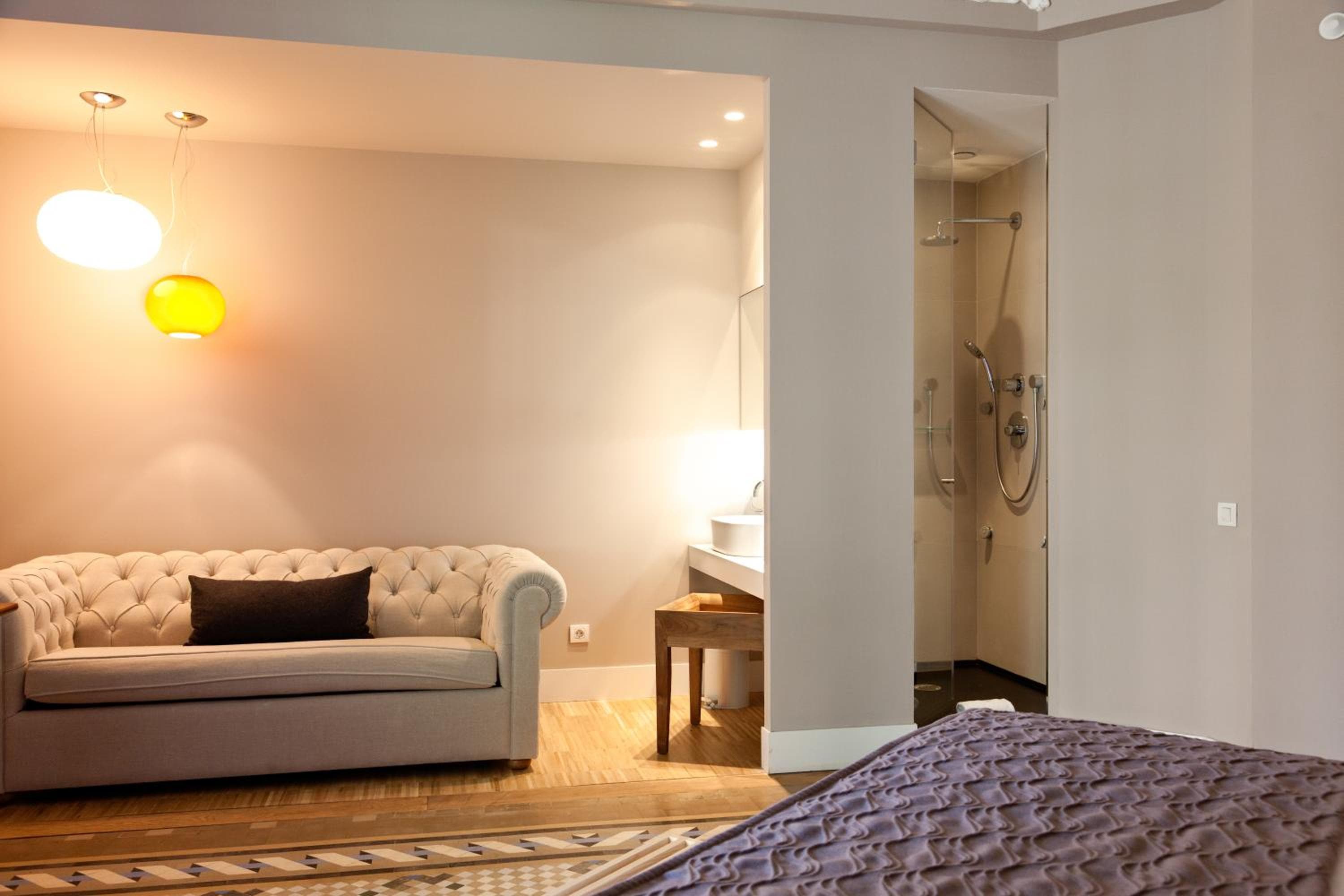 Alexandra Barcelona Hotel, Curio Collection by Hilton — 7