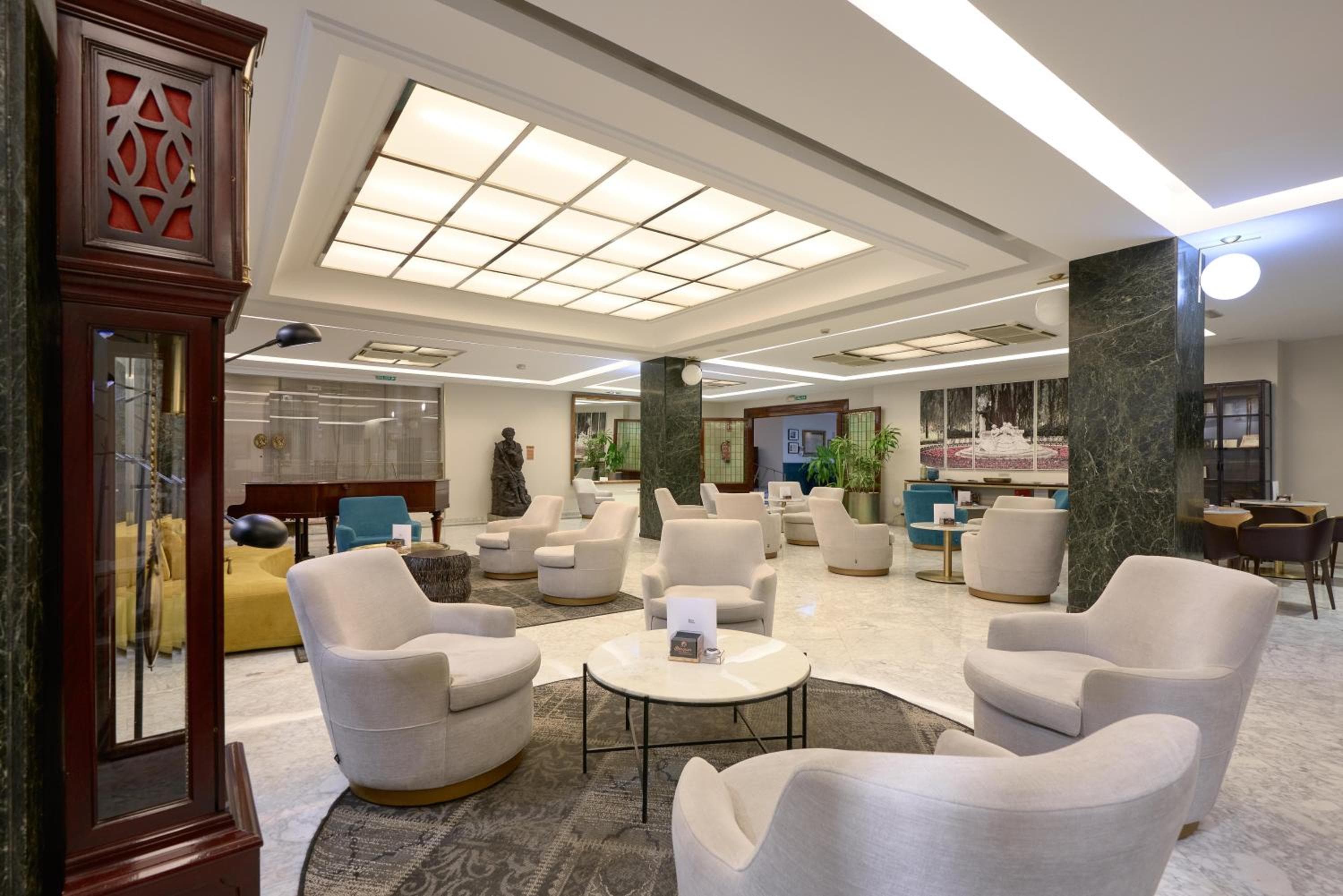Hotel Bécquer — 9