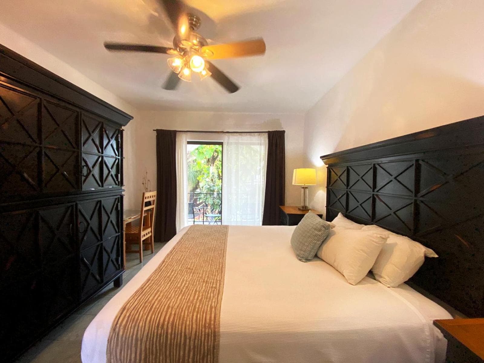 Hotel Hacienda Paradise — 27