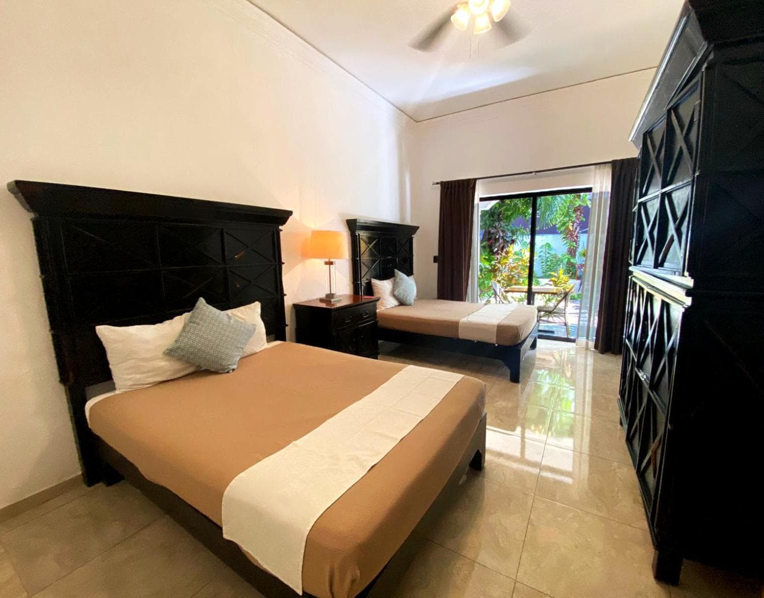 Hotel Hacienda Paradise — 10