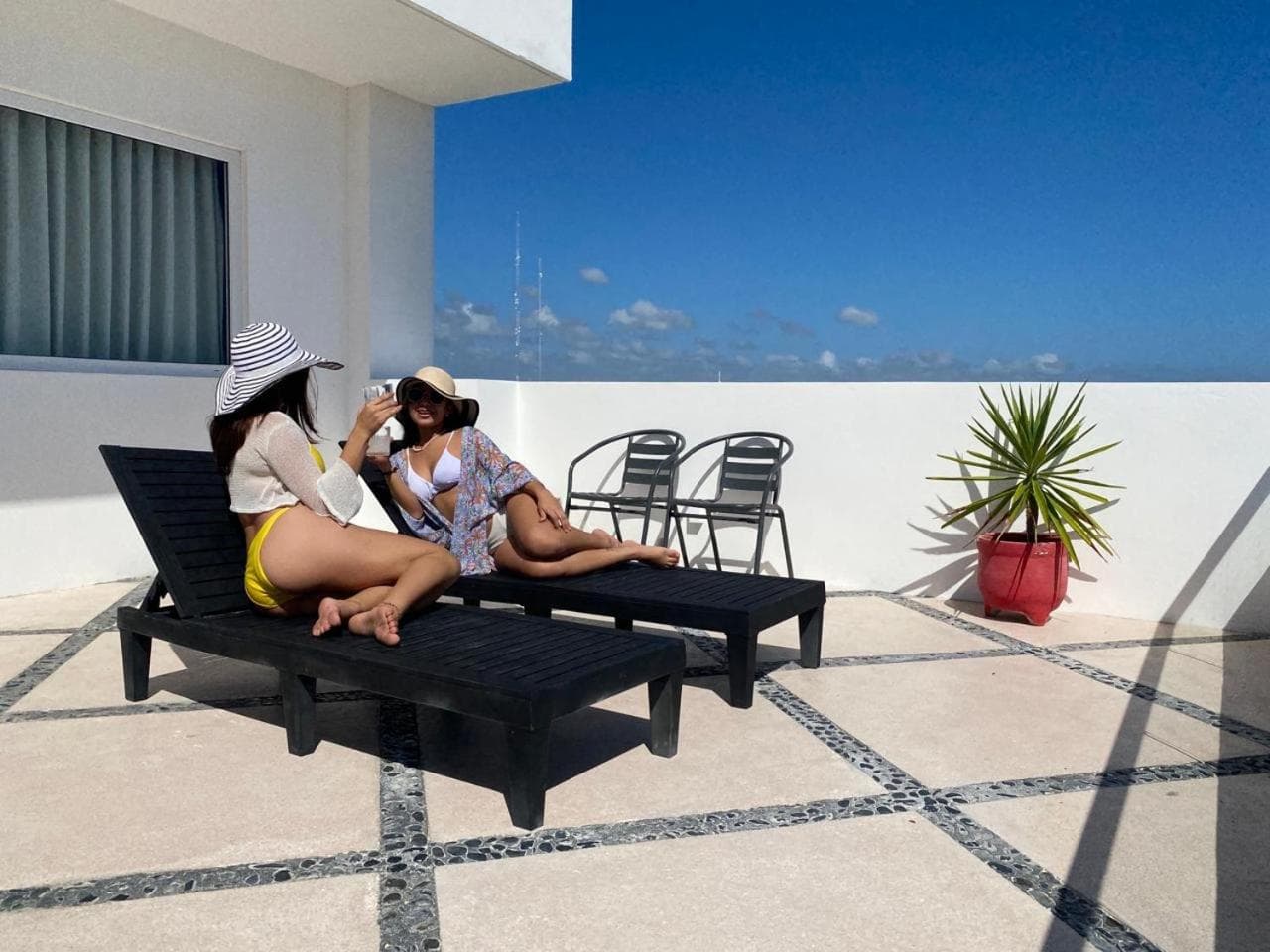 ILLUSION XPRESS Downtown Playa — 26