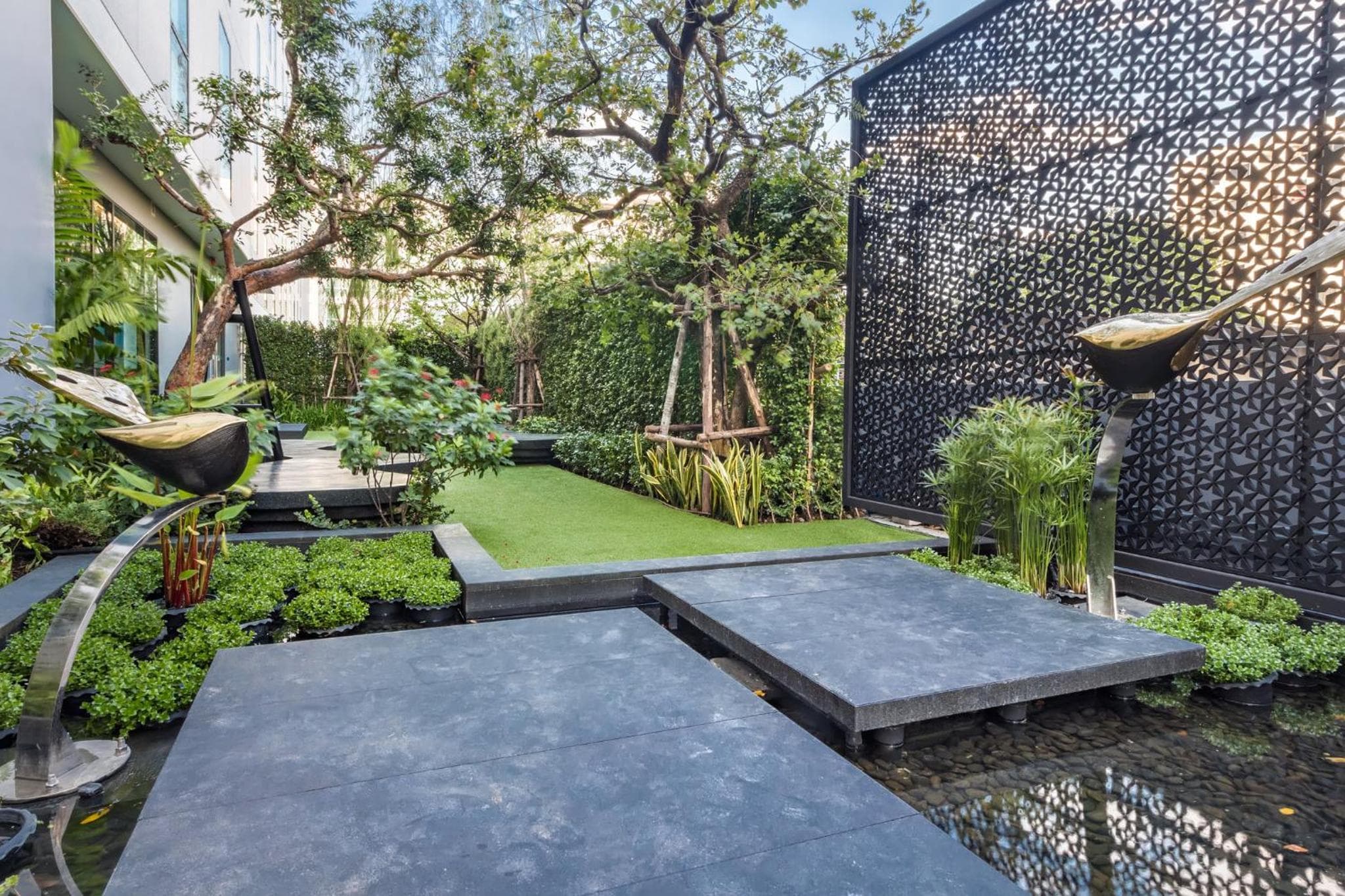 Holiday Inn Express Bangkok Soi Soonvijai by IHG — 24