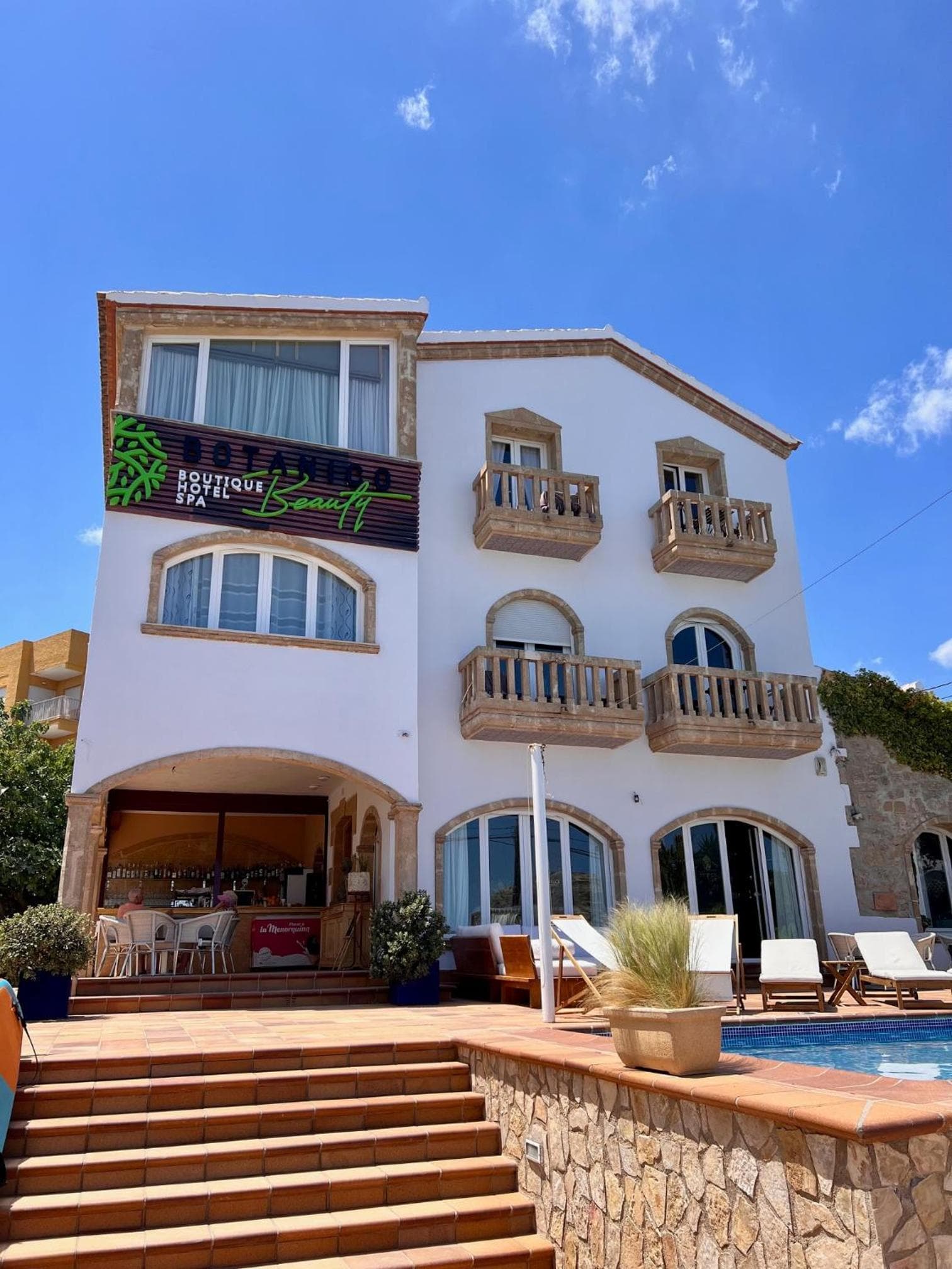 Botanico Boutique Suites — 1