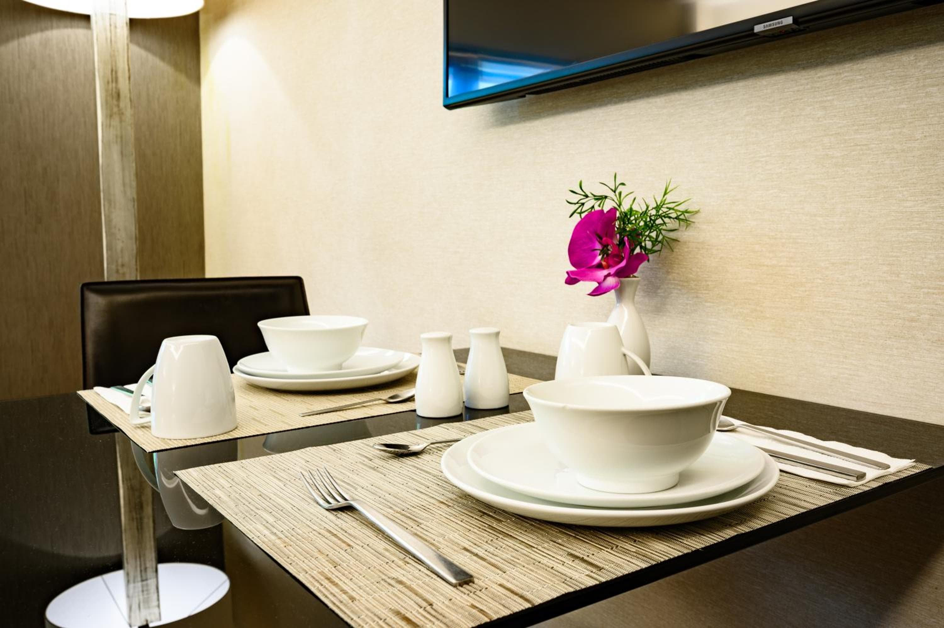 Las Suites Campos Eliseos — 15