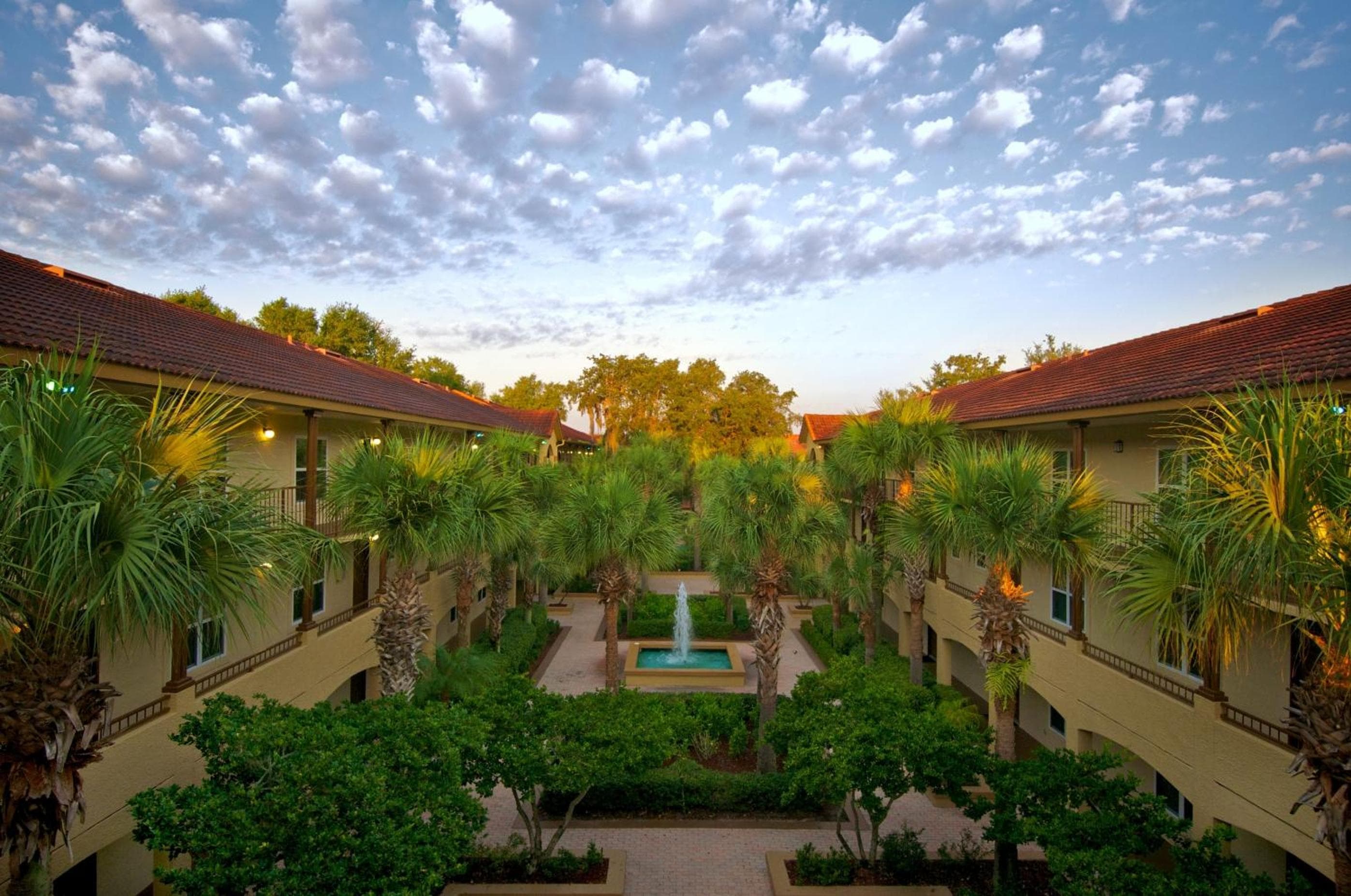 Blue Tree Resort at Lake Buena Vista — 17