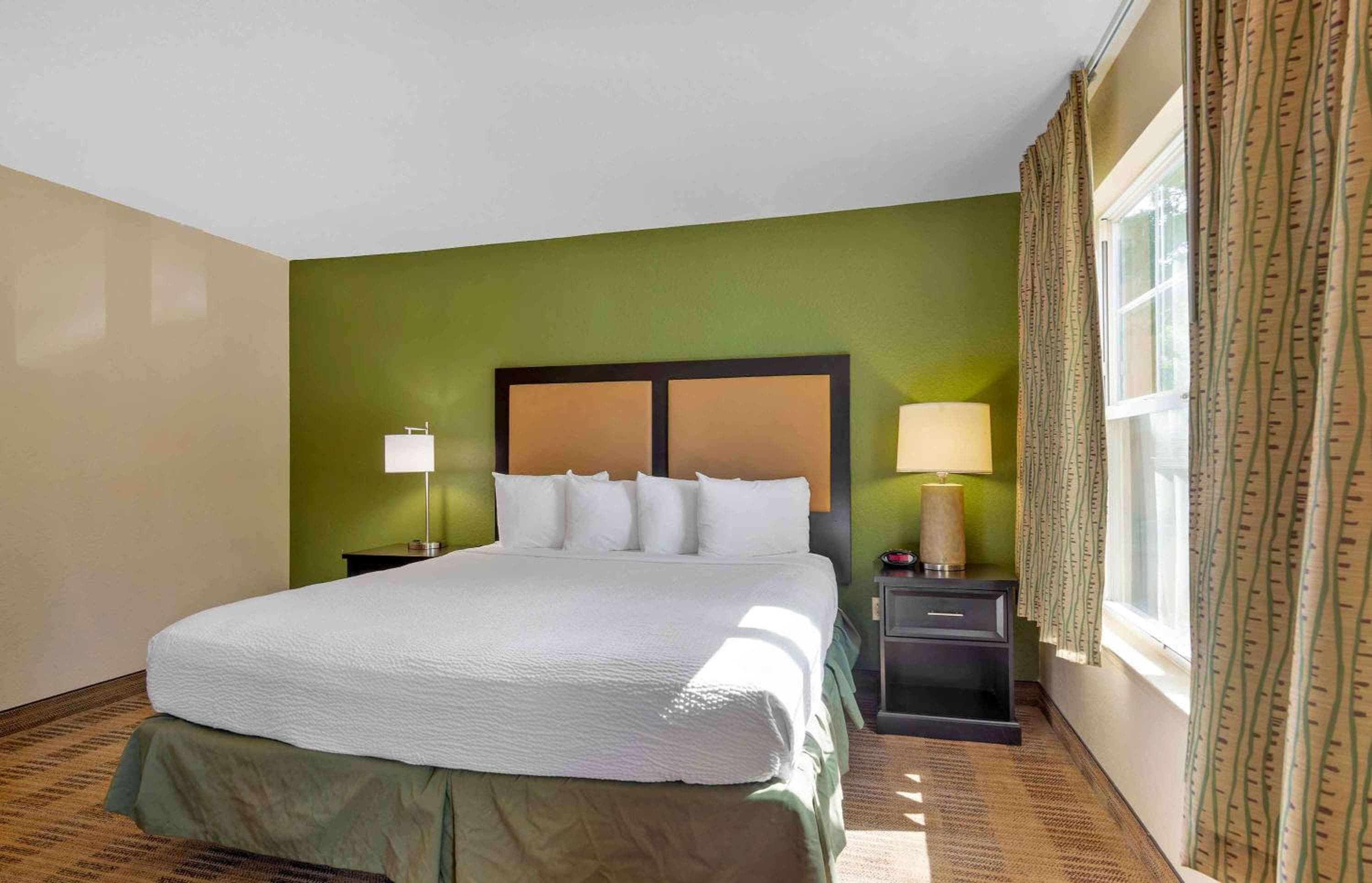Extended Stay America Suites - Orlando - Maitland - Summit Tower Blvd — 12