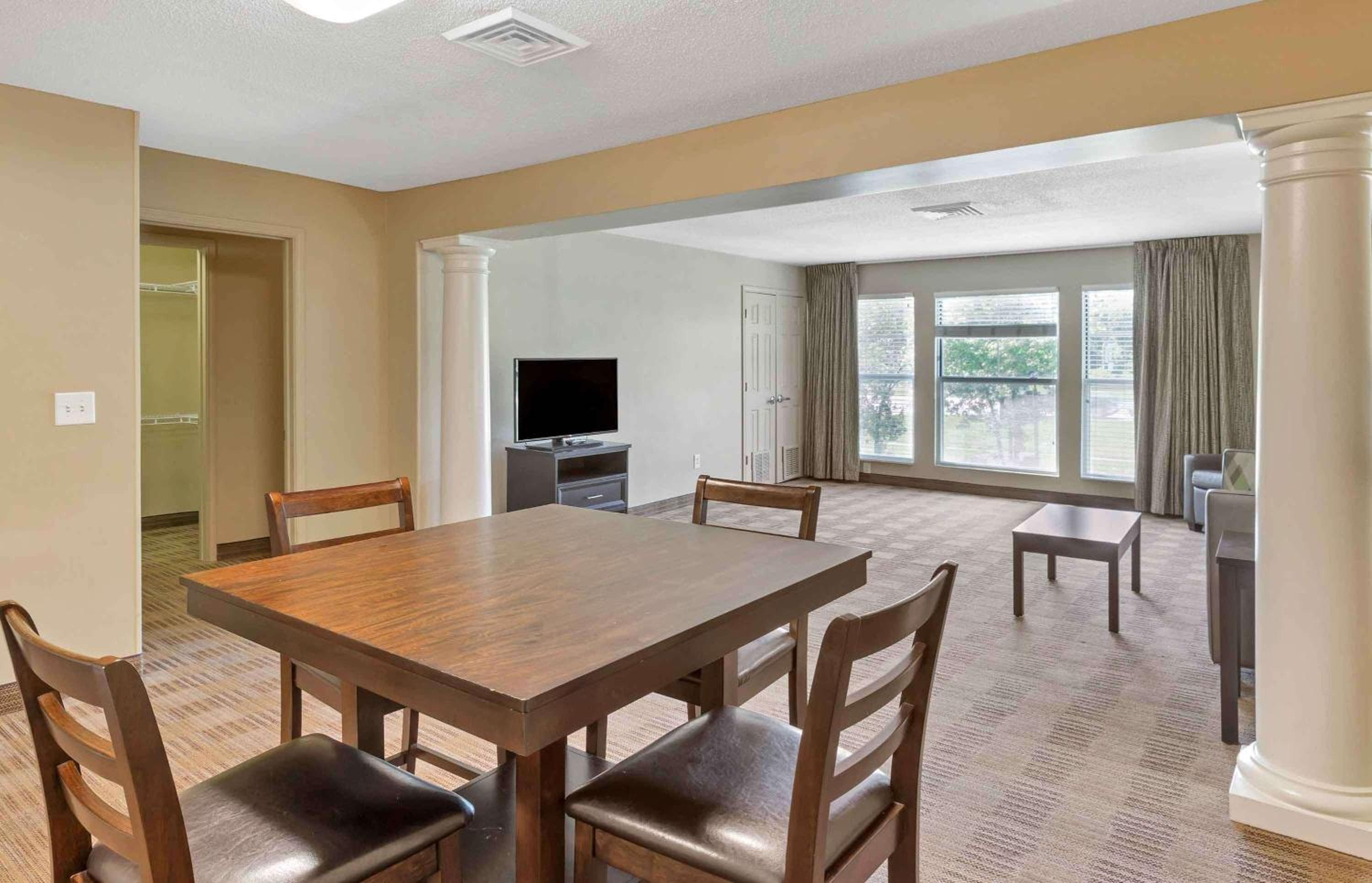 Extended Stay America Select Suites - Orlando - Maitland - Summit Tower Blvd — 27