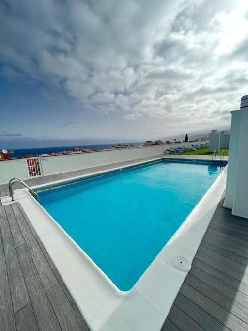 Girasol Rooftop View — 1