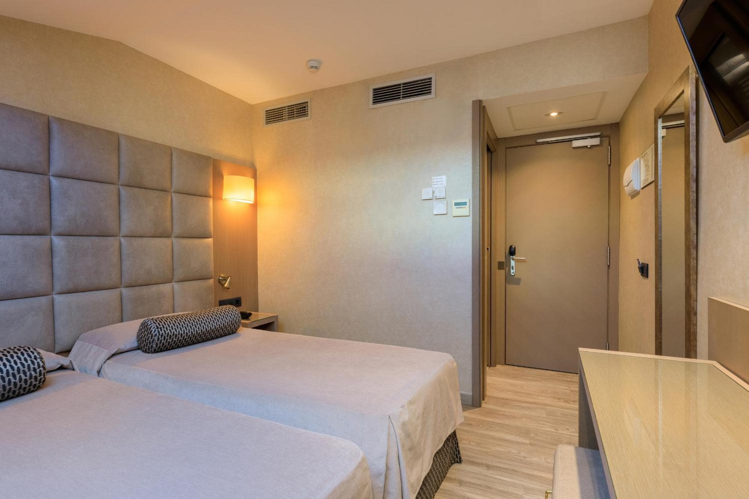 Hotel Suizo — 10