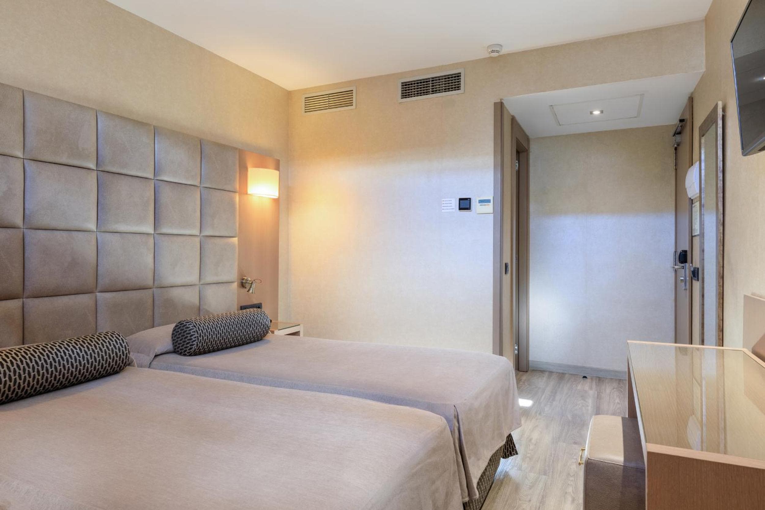 Hotel Suizo — 15