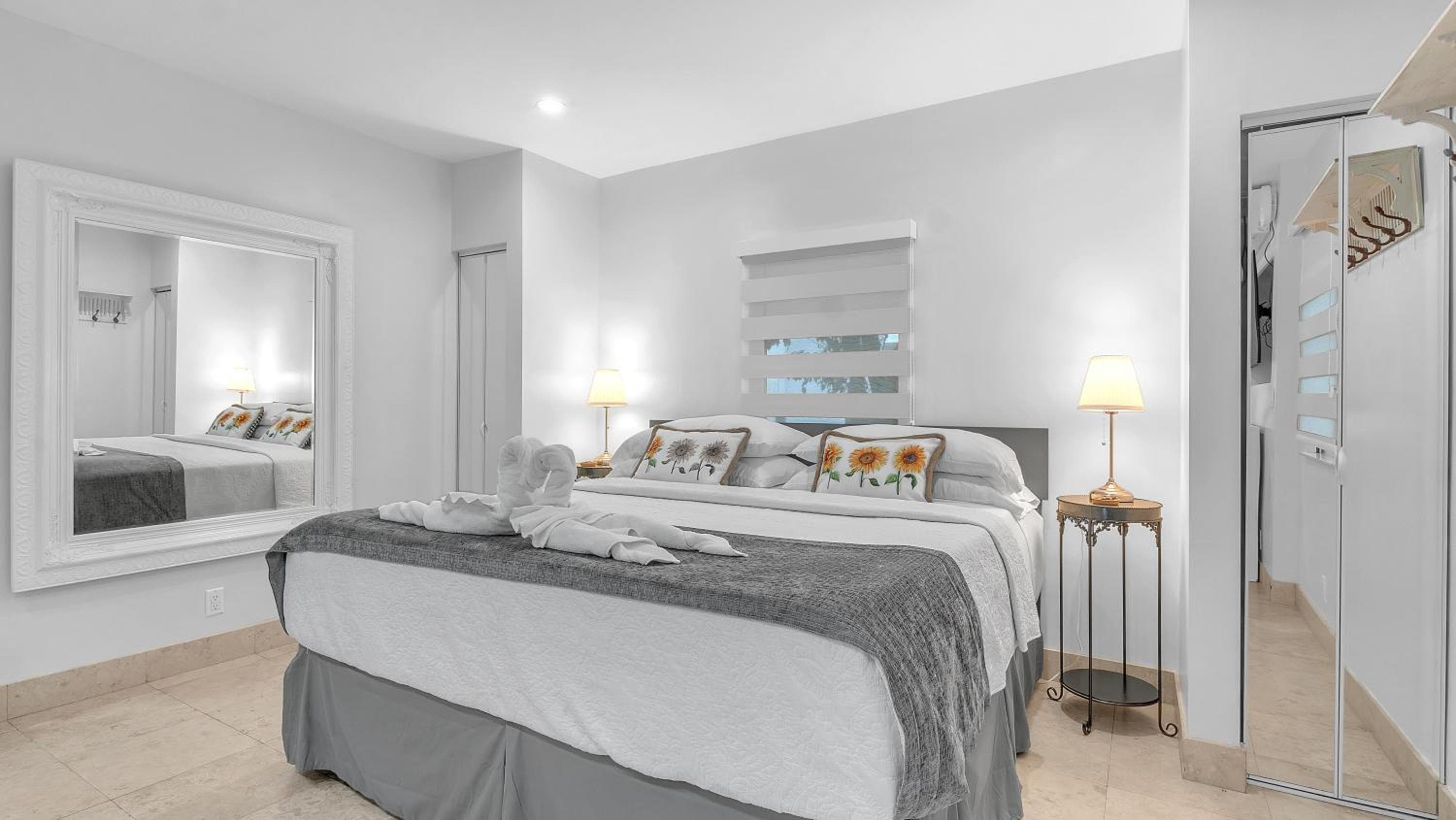 Hotel Seacrest — 9