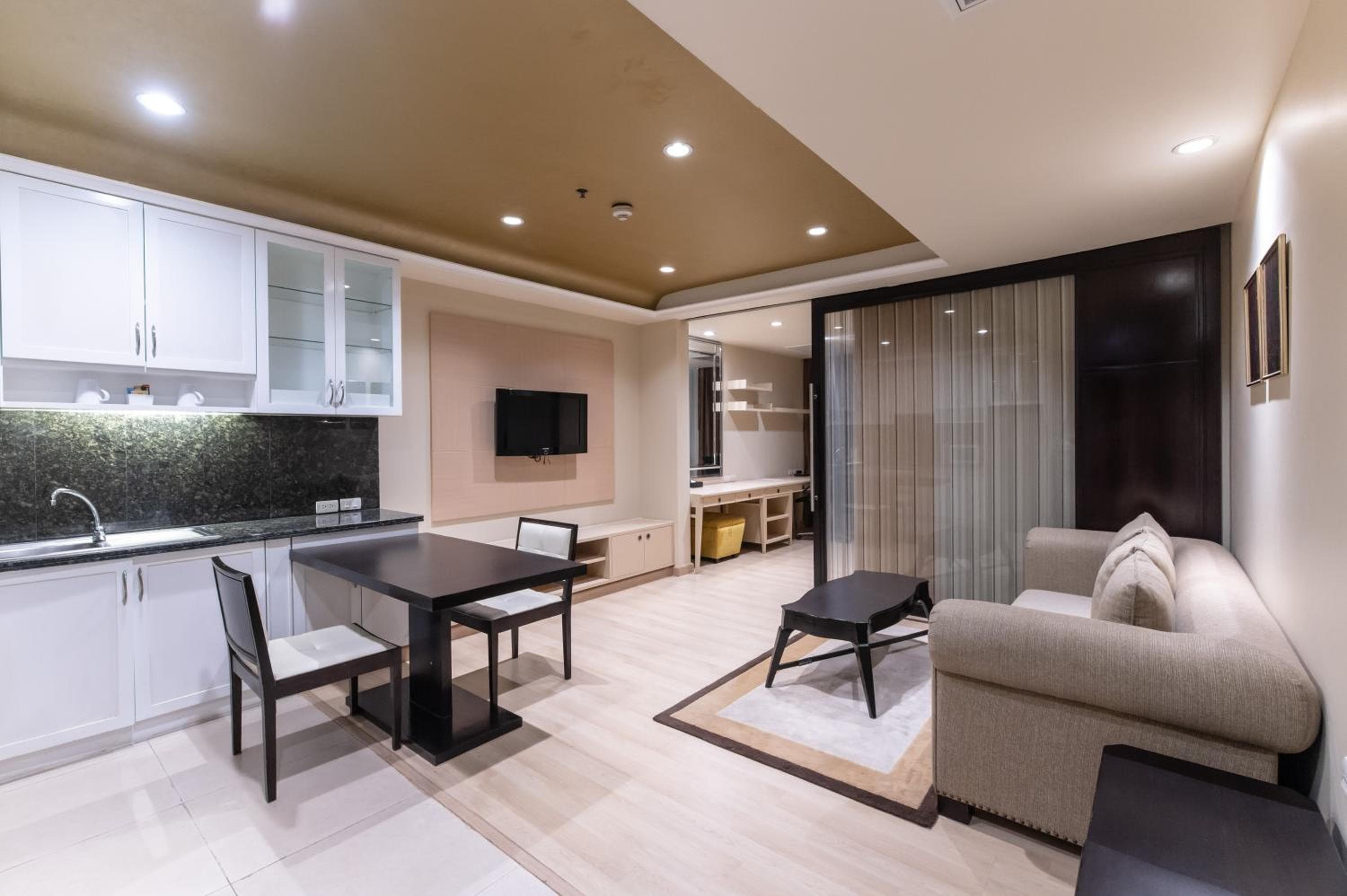 Admiral Premier Bangkok — 12