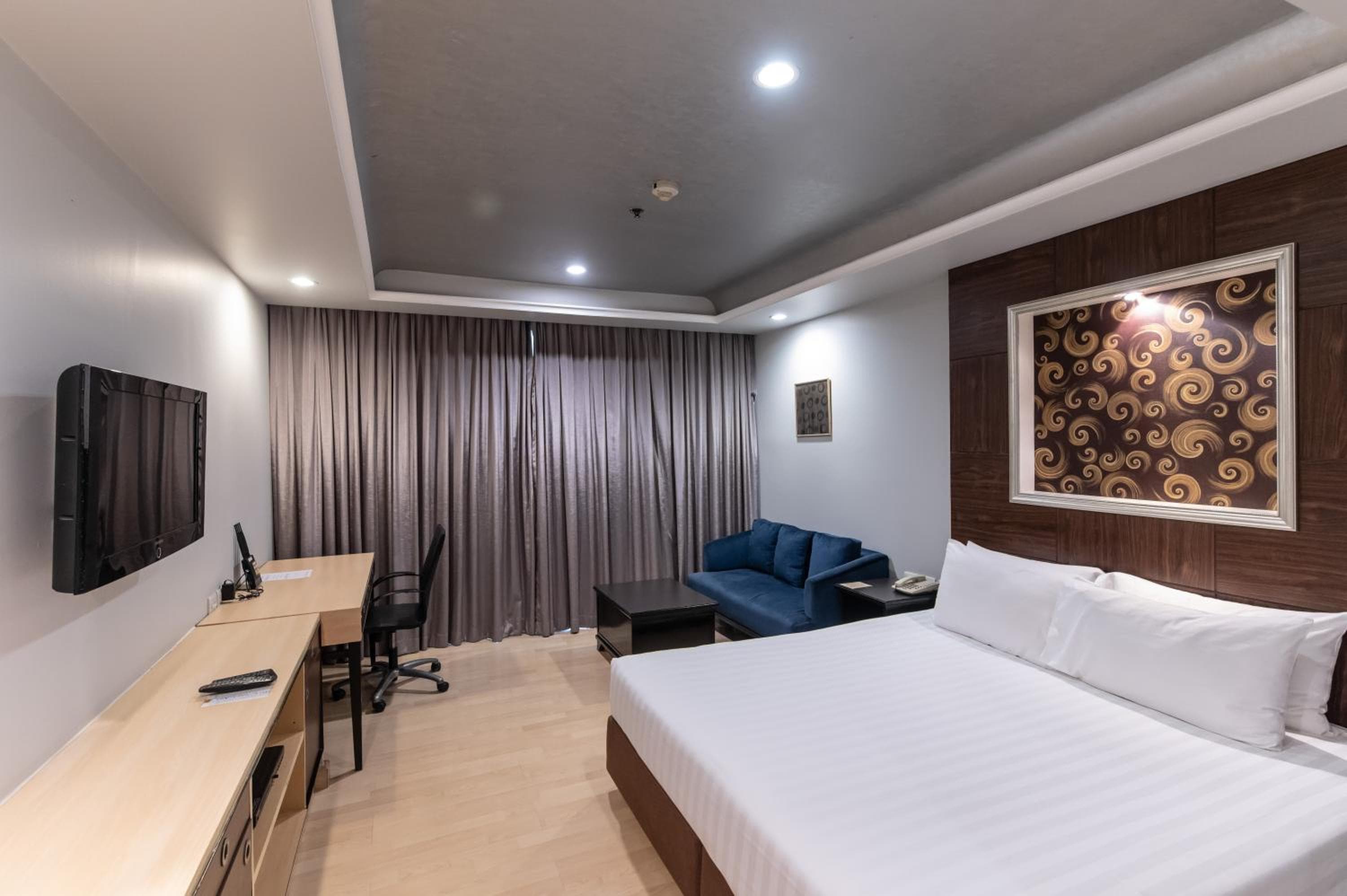 Admiral Premier Bangkok — 11