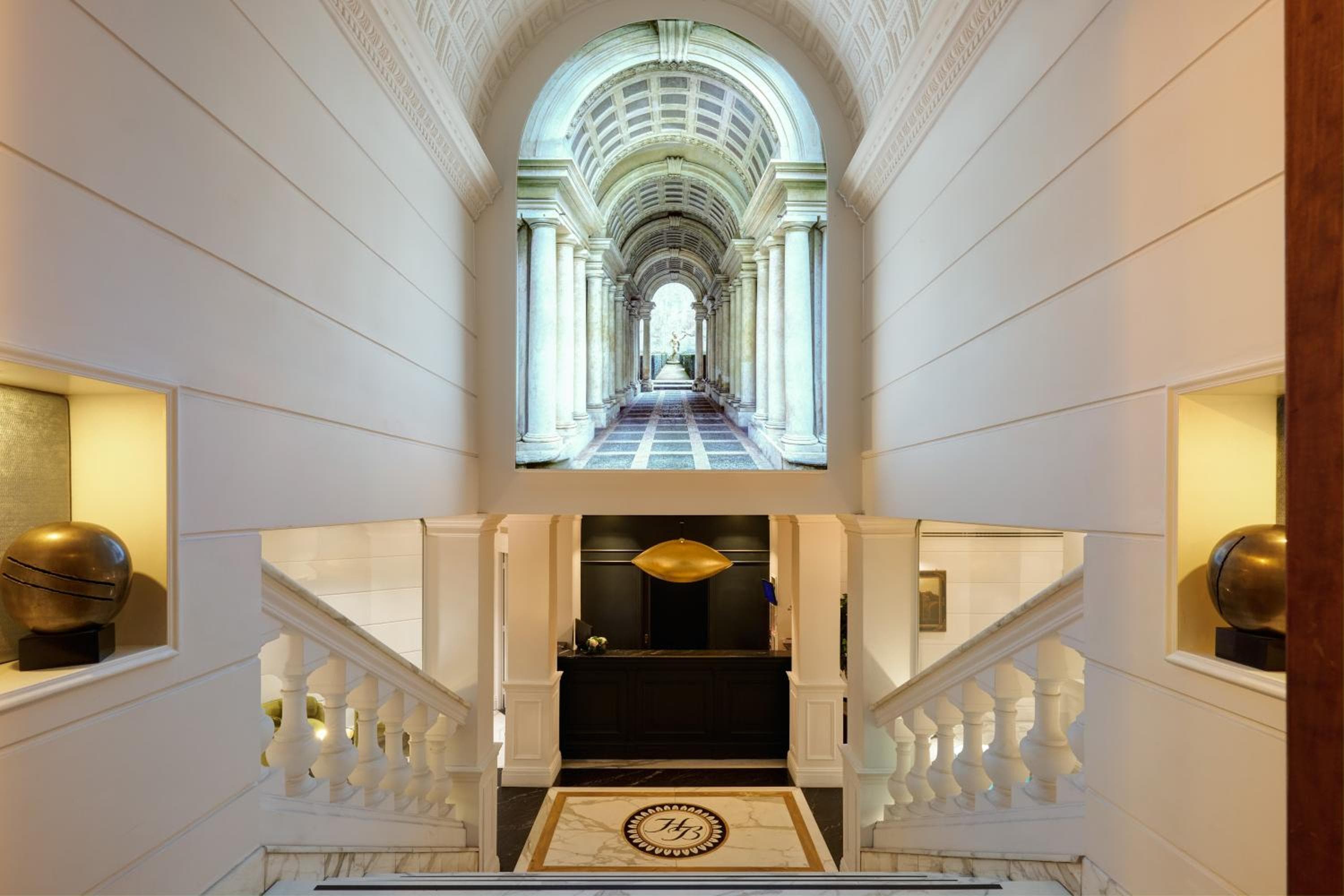 Hotel Barberini — 3