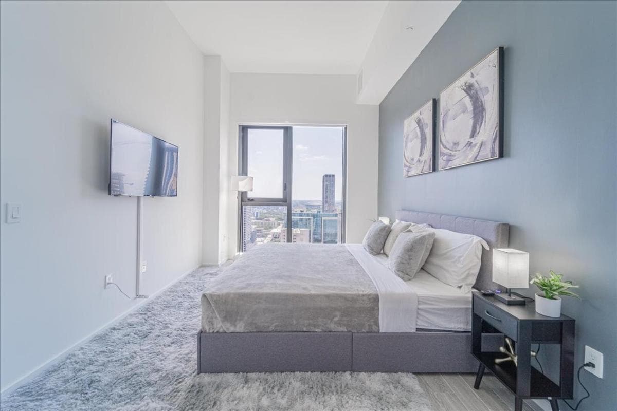 Devereaux Miami 2 Bedroom, 1 Bedroom, and Studio Condos with Balconies — 17