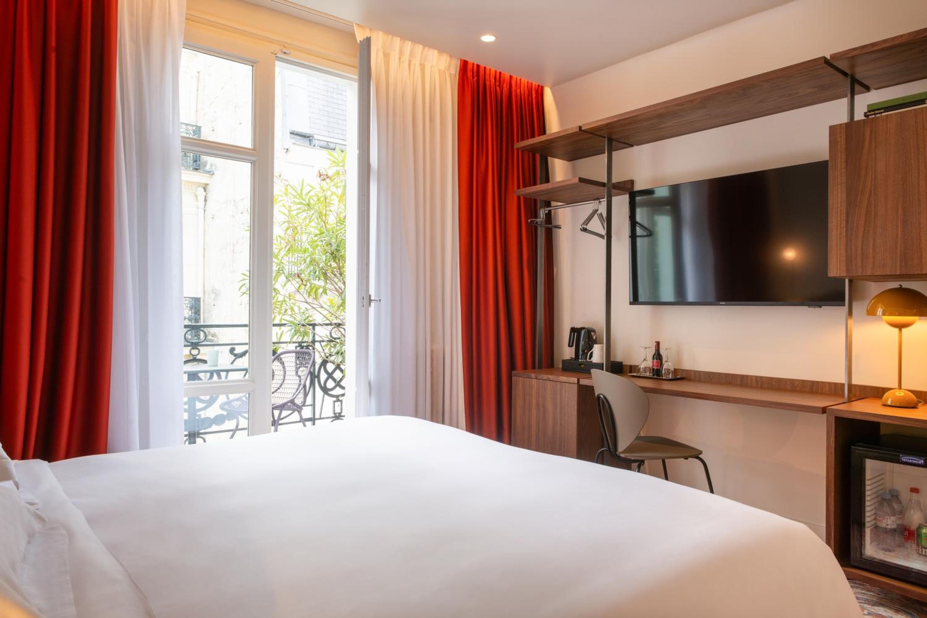 Golden Tulip Opera de Noailles — 26