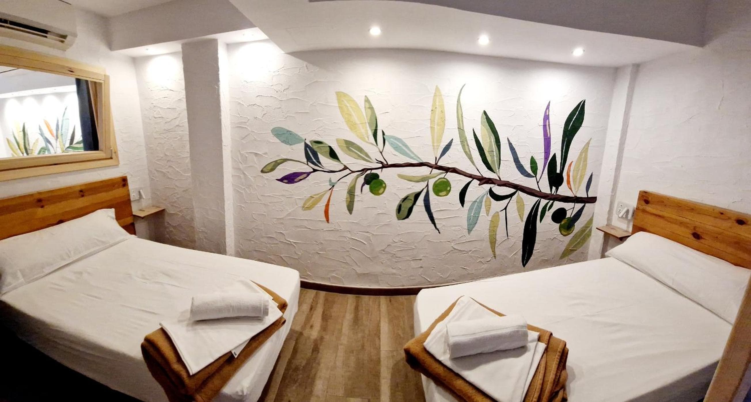 Y Hostel - Ostello della gioventù — 9