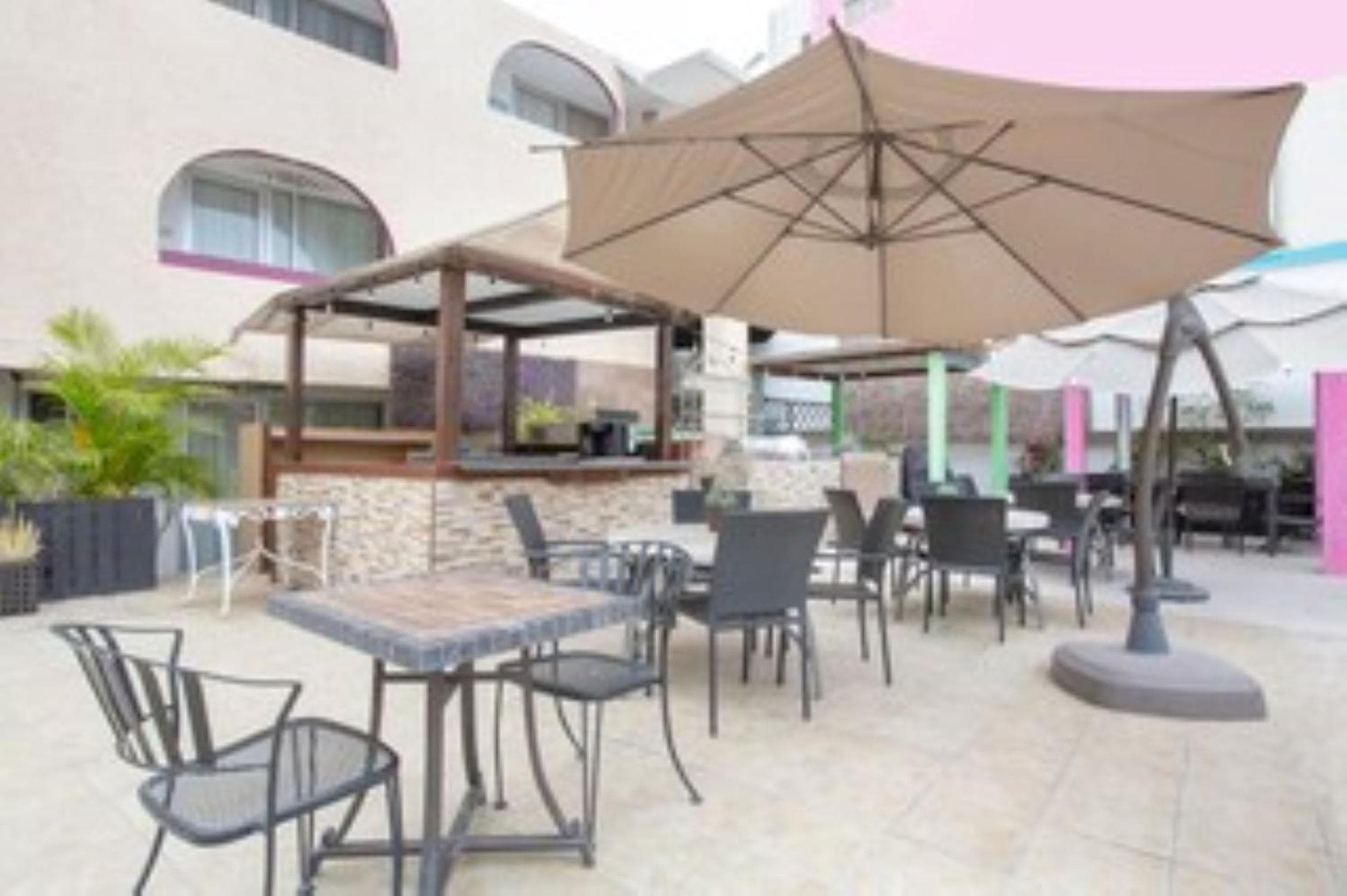 Capital O Hotel Dos Mares, Cabo San Lucas — 10