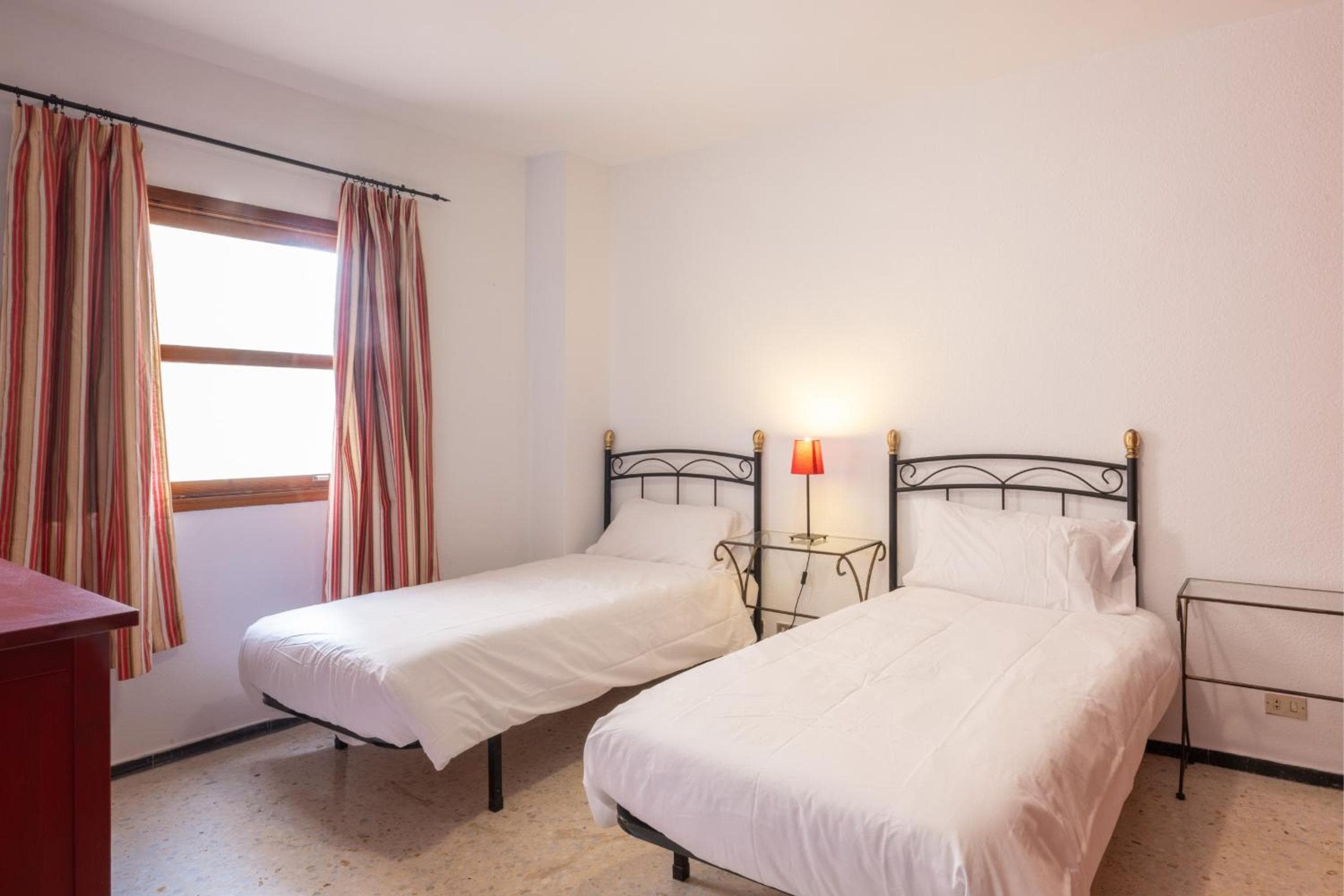 Large Apartment in the Heart of Santa Cruz — 3