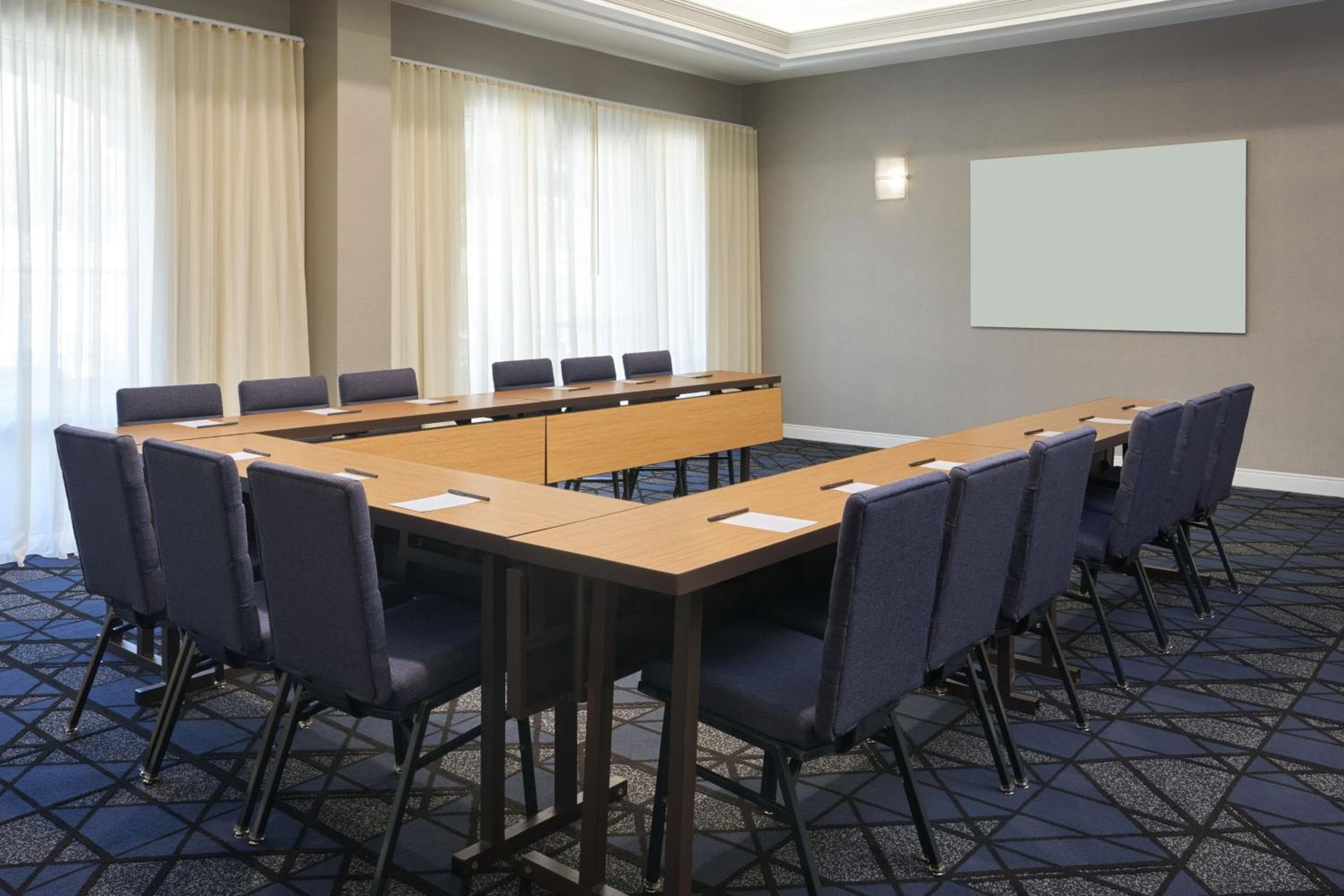 Courtyard by Marriott Fort Lauderdale Weston — 3