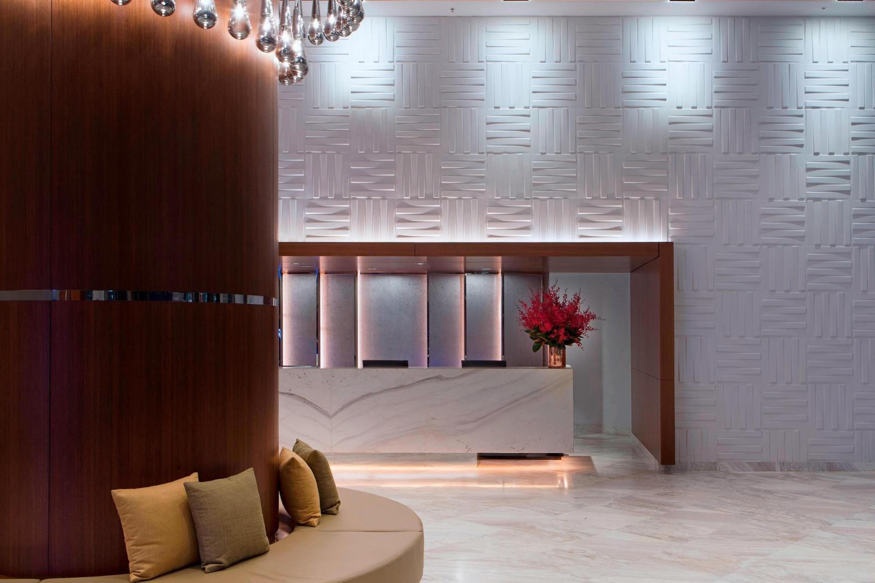 Sydney Harbour Marriott Hotel at Circular Quay hotel, 30 Pitt Street, Sydney, Australia — photo 3