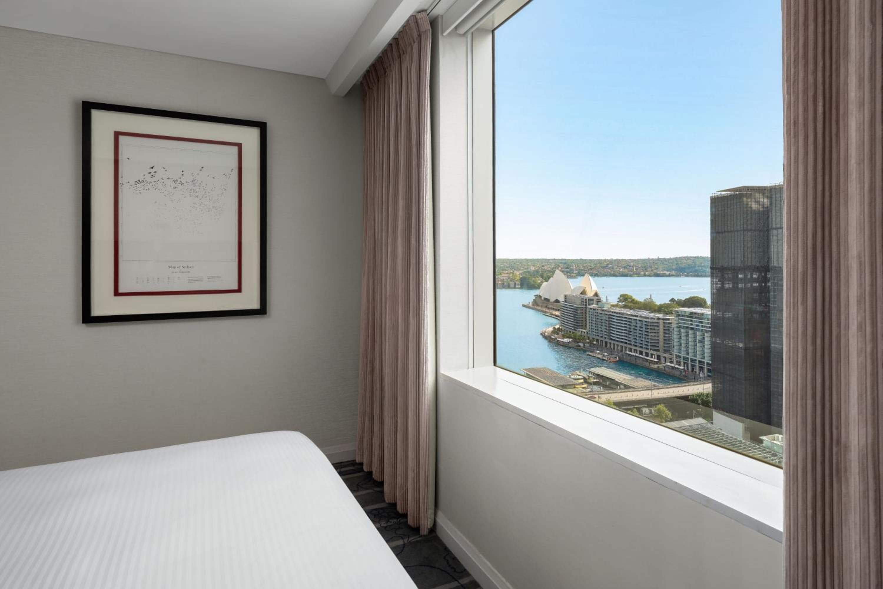 Sydney Harbour Marriott Hotel at Circular Quay hotel, 30 Pitt Street, Sydney, Australia — photo 21
