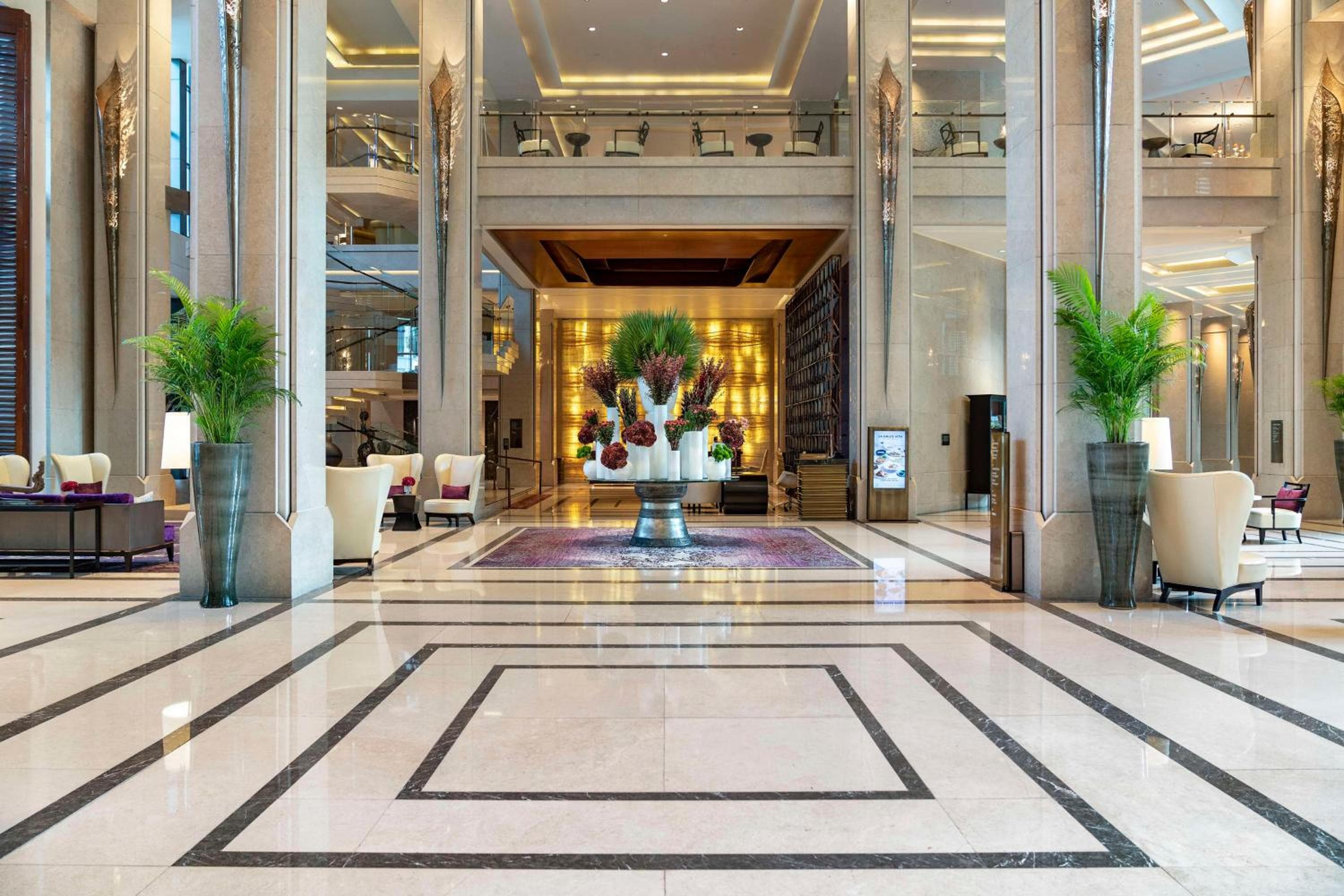 Siam Kempinski Hotel Bangkok — 11
