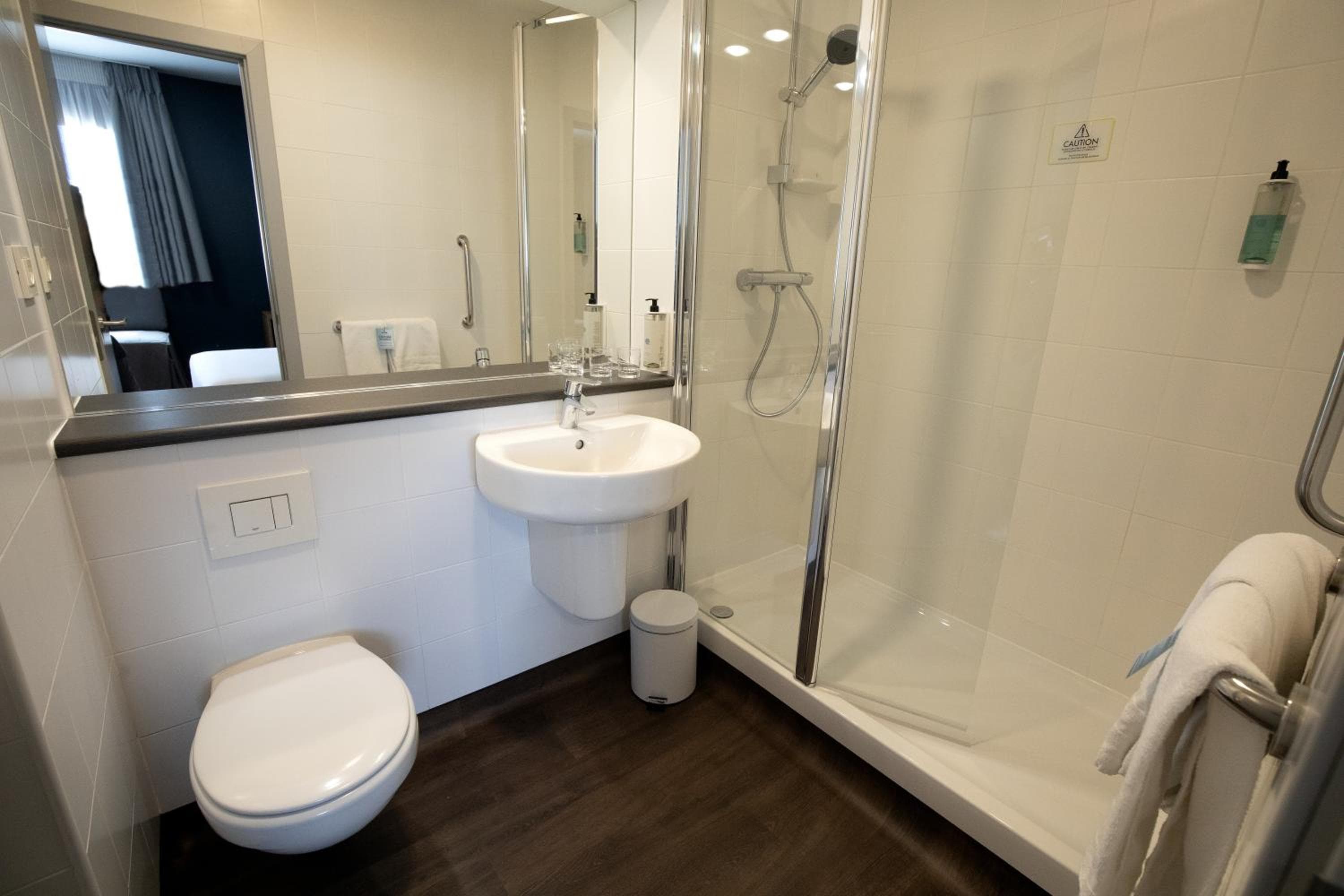 Travelodge Madrid Alcalá — 4