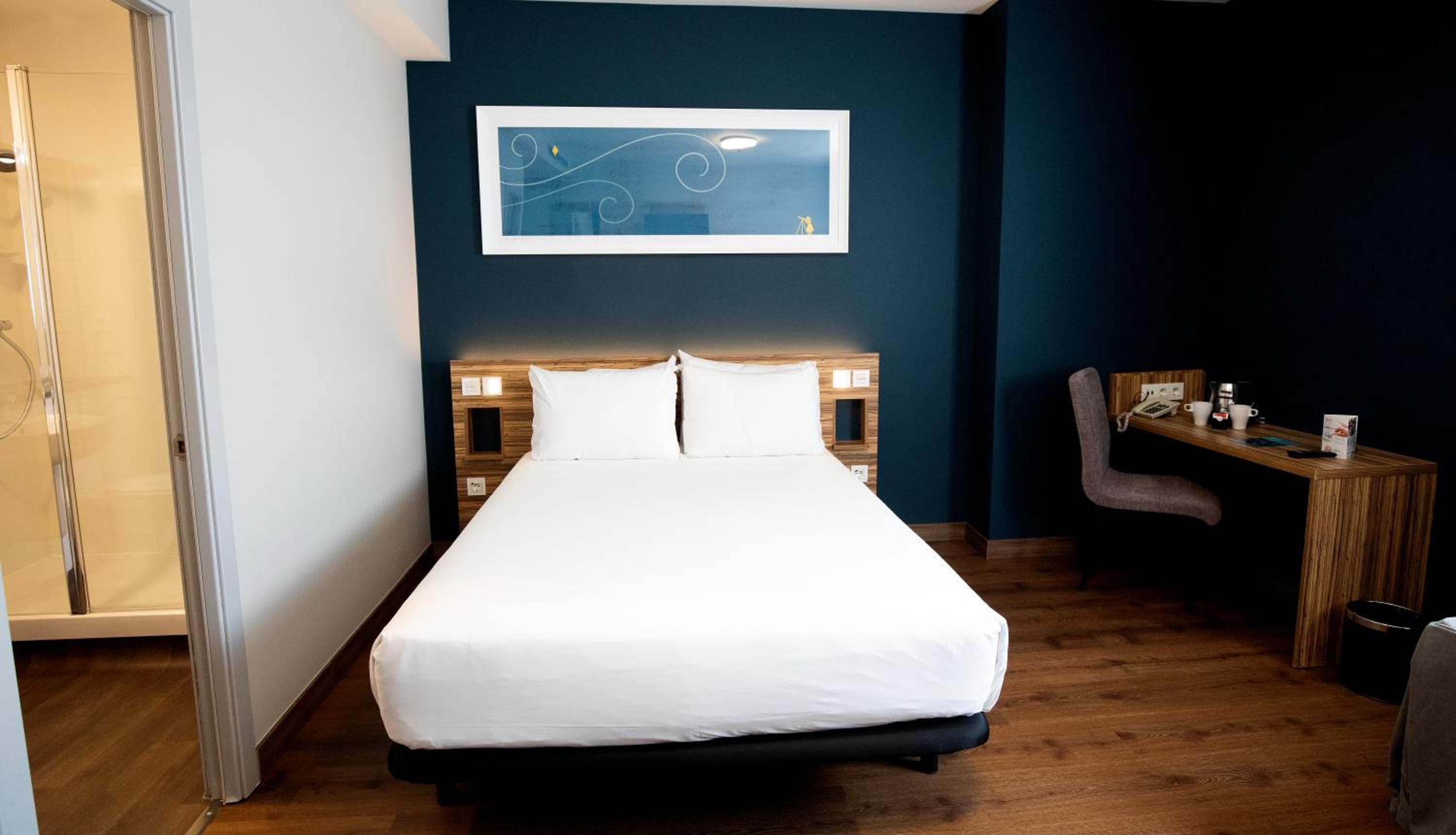 Travelodge Madrid Alcalá — 11