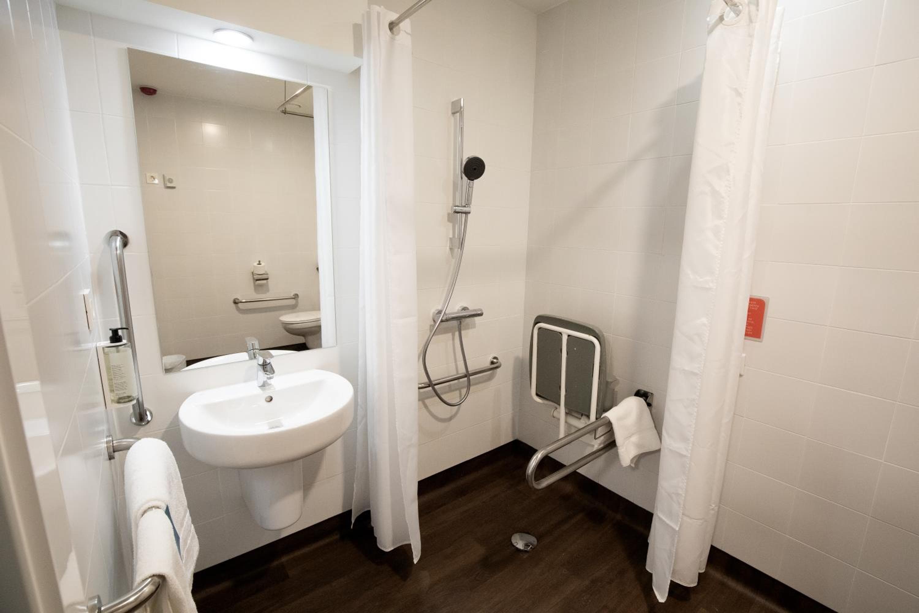 Travelodge Madrid Alcalá — 19