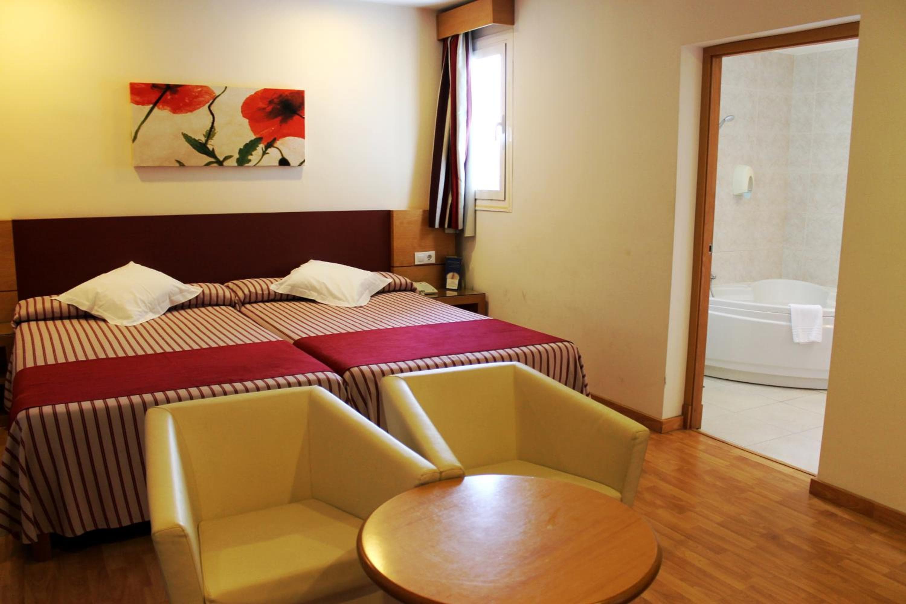 Hotel Amic Colon — 4
