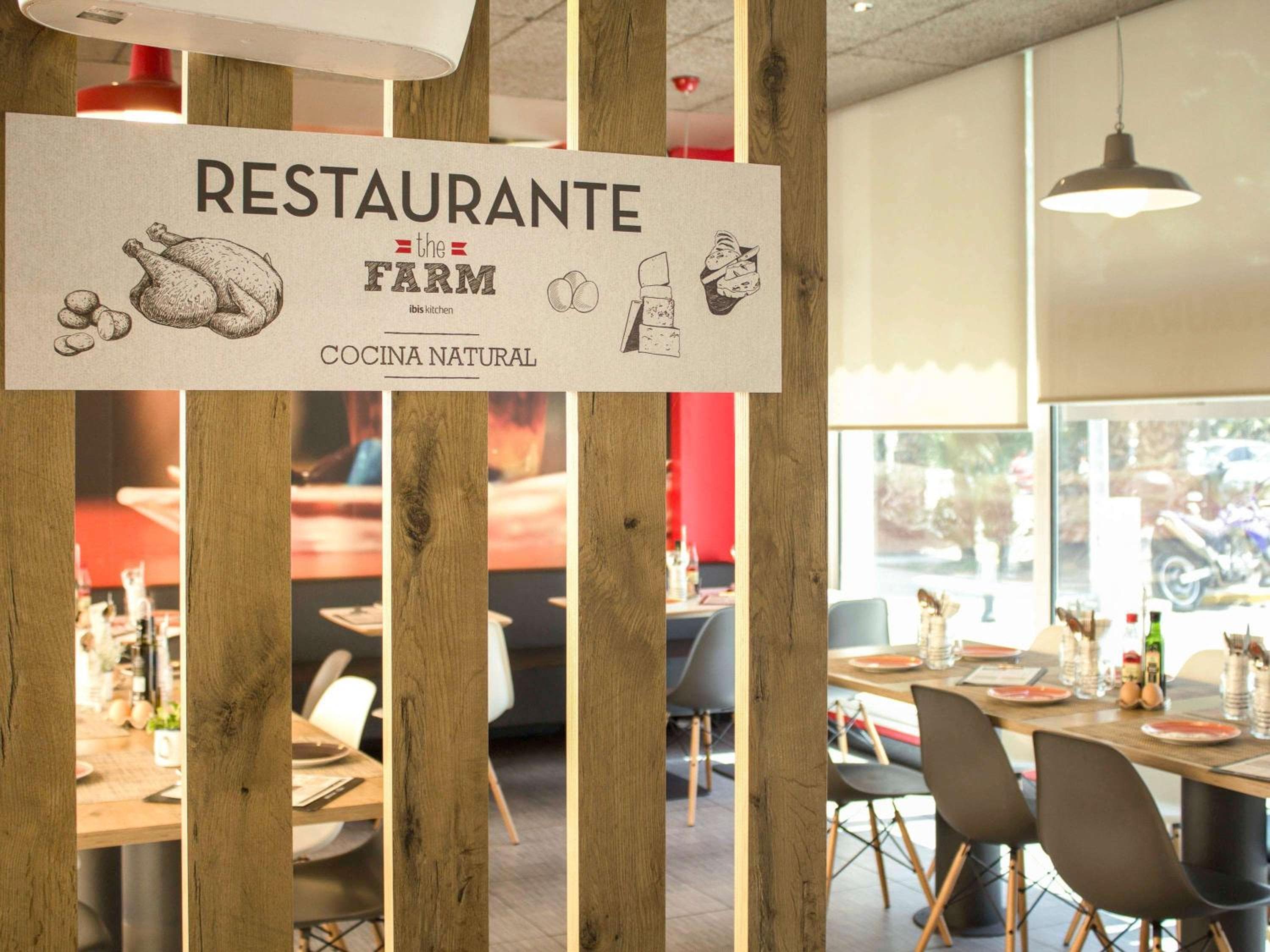 Ibis Sevilla — 13