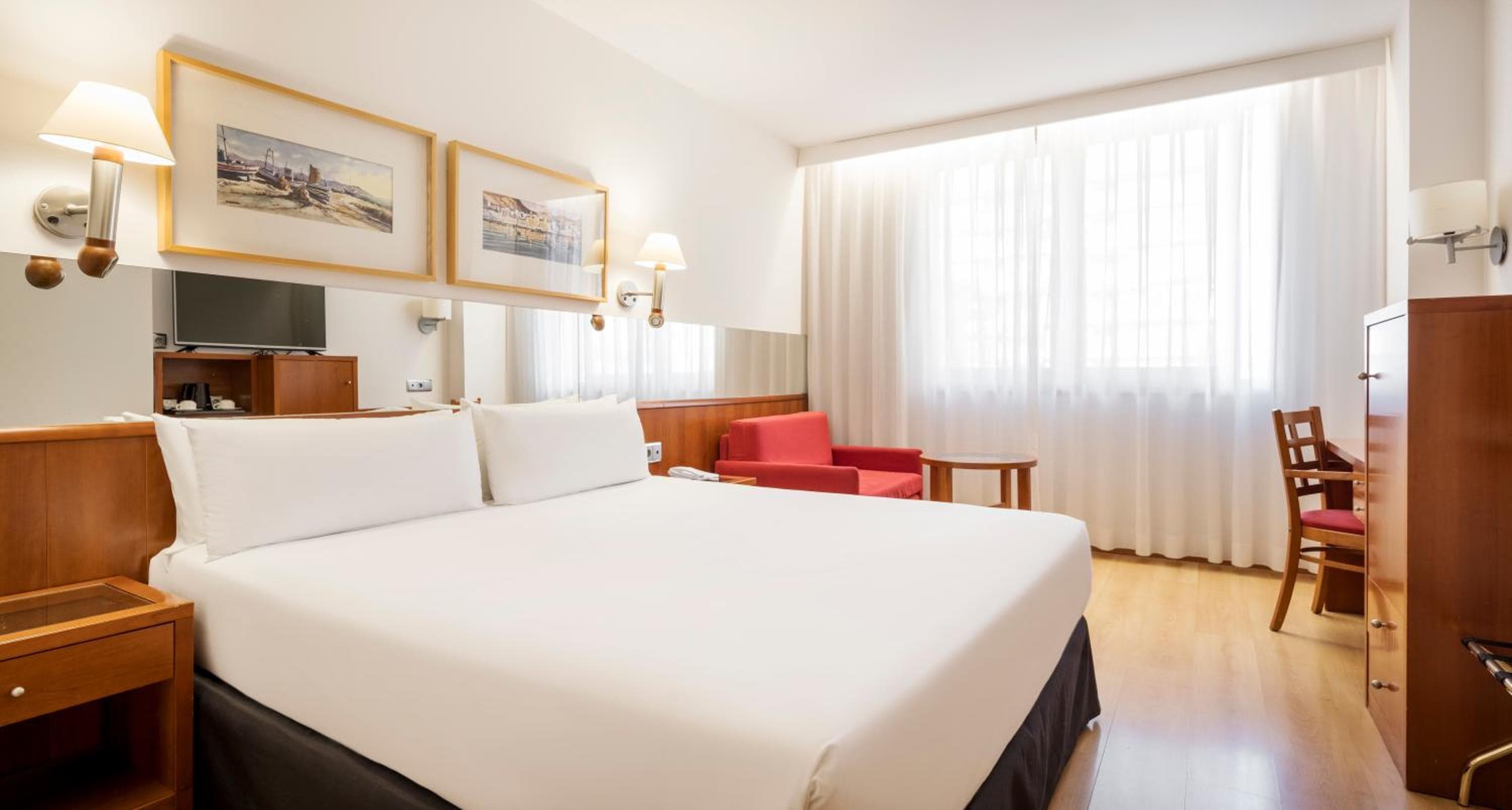 Ilunion Les Corts Spa — 9